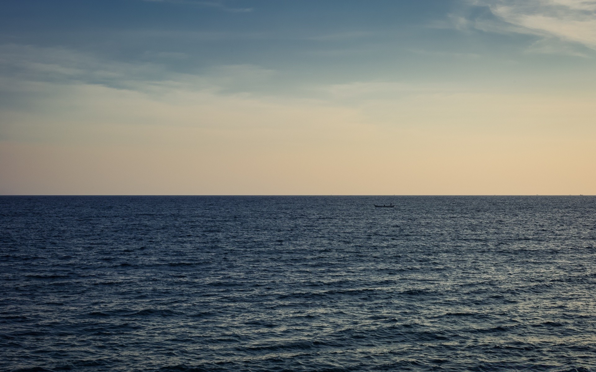 mer et océan eau mer coucher de soleil océan paysage aube plage soleil nature ciel crépuscule à l extérieur paysage soir