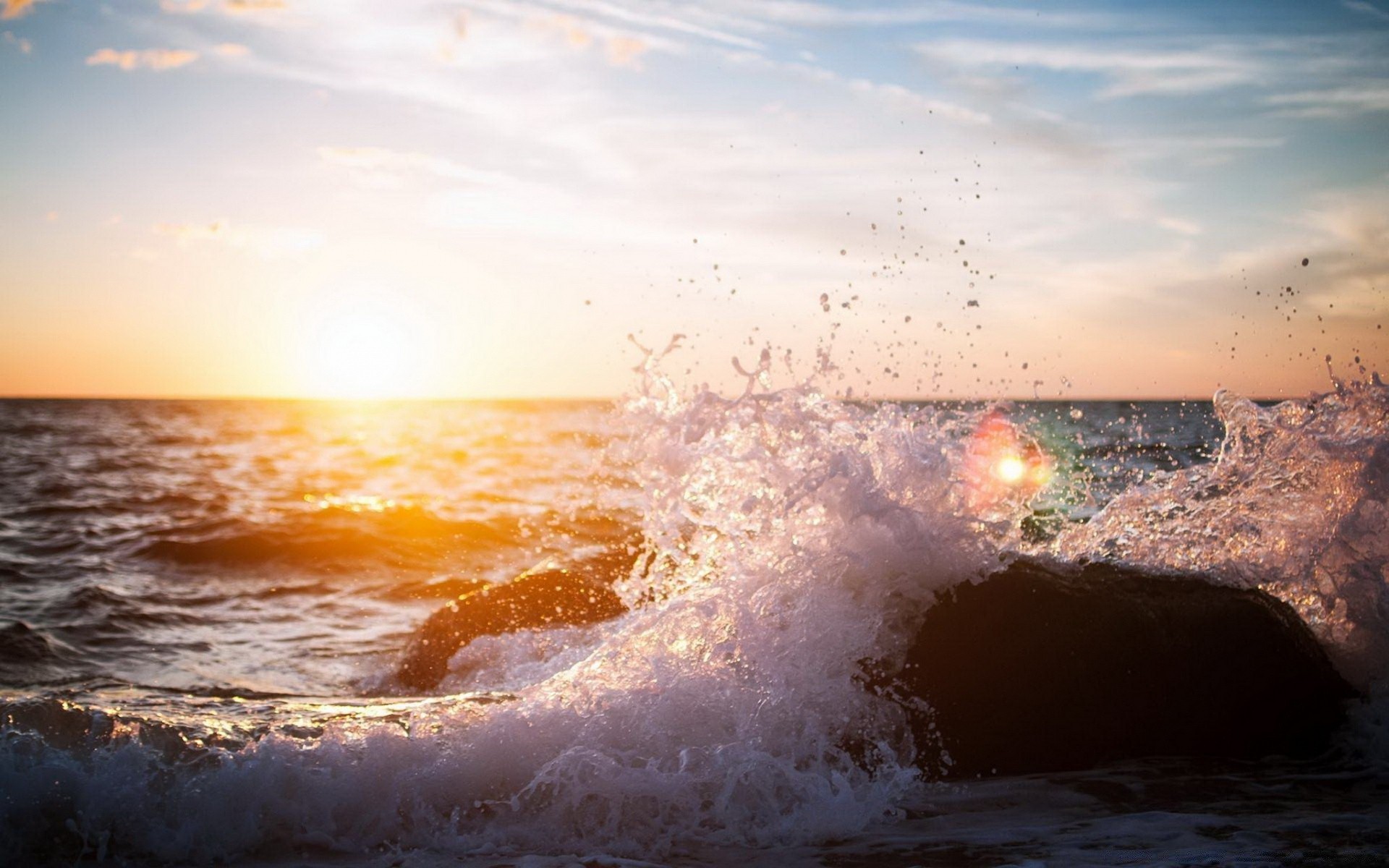 mer et océan coucher de soleil eau mer océan paysage aube plage mer soleil soir crépuscule ciel voyage paysage nature tempête vague lumière beau temps