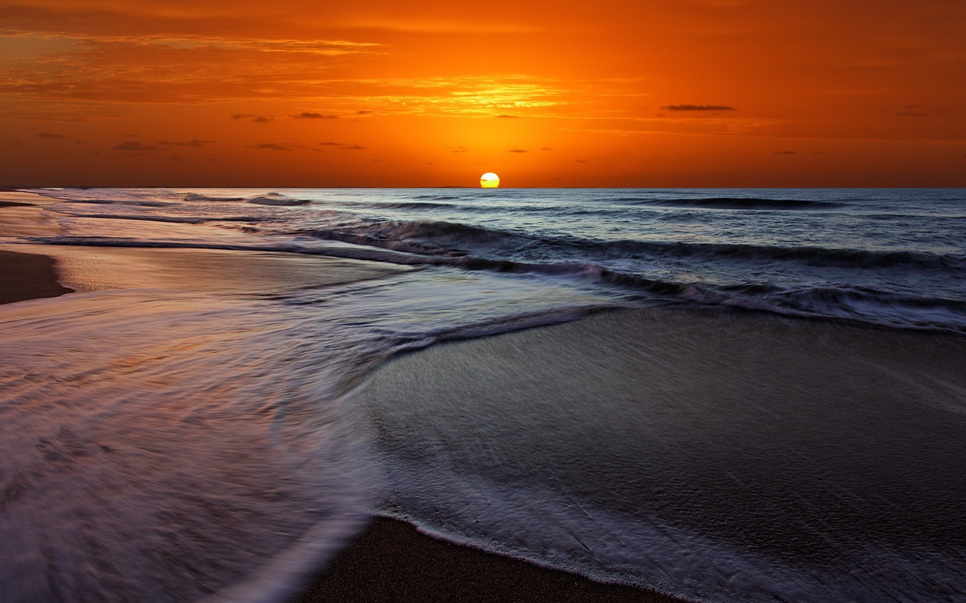 mer et océan coucher de soleil plage mer eau océan aube crépuscule soleil soir paysage mer vague sable paysage surf beau temps