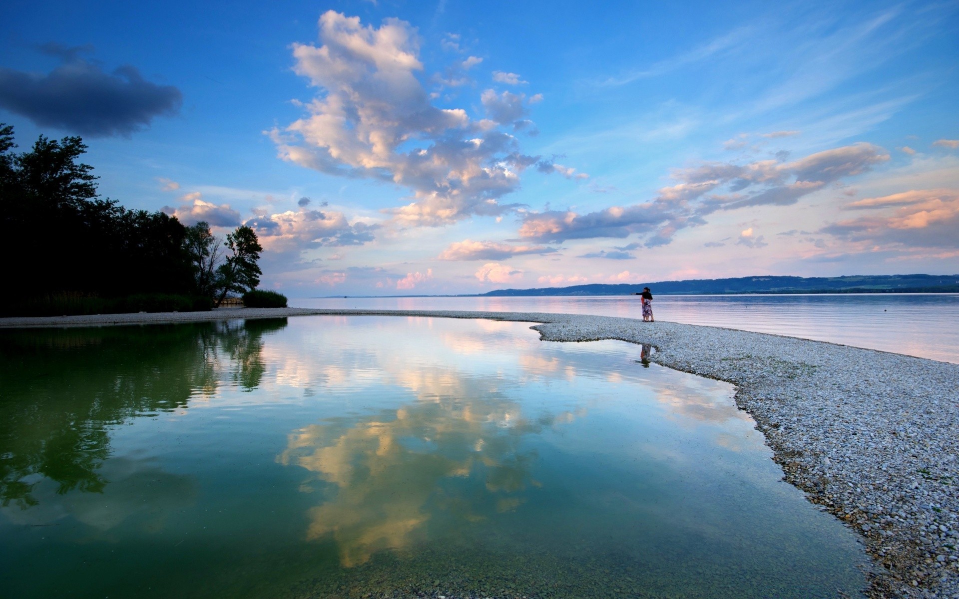 mar y océano agua paisaje naturaleza cielo puesta de sol amanecer lago sol playa verano viajes nube reflexión buen tiempo árbol al aire libre