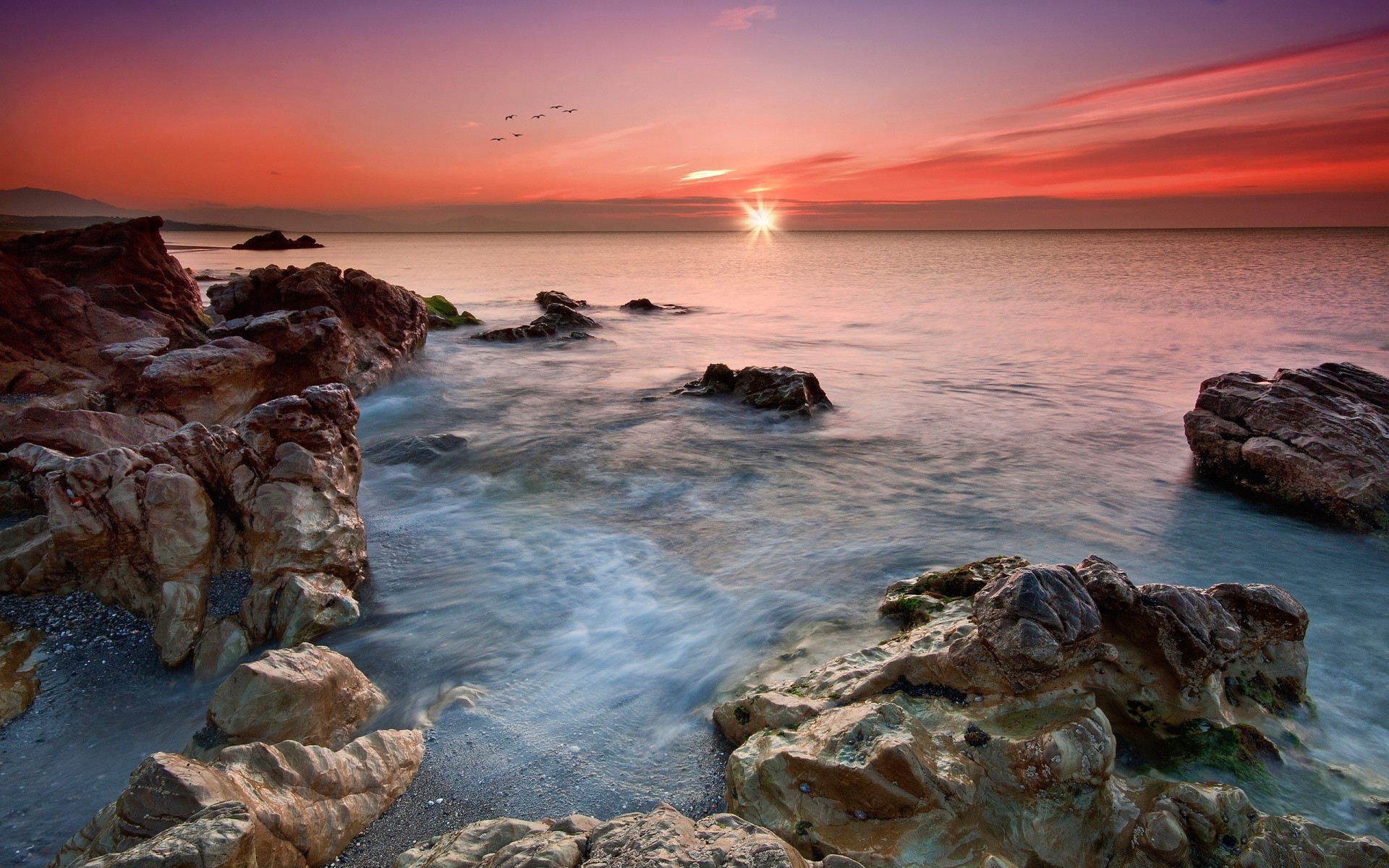 mer et océan coucher de soleil eau mer aube océan soleil crépuscule mer soirée plage paysage voyage rock paysage ciel nature beau temps été vague