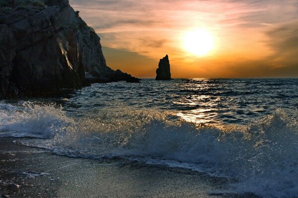 La brisa de la tarde del mar dormido