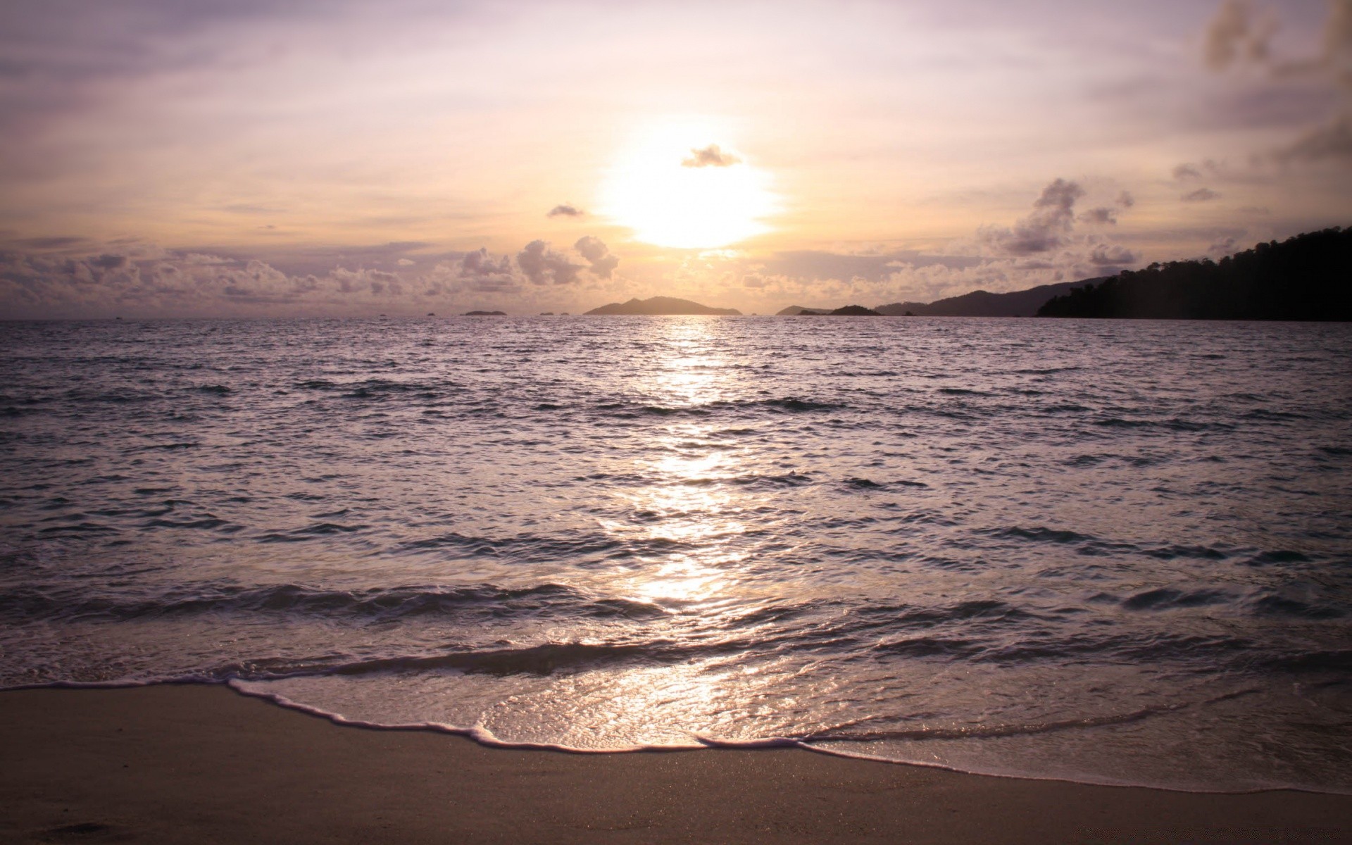 mer et océan coucher de soleil eau plage aube mer océan soleil crépuscule paysage paysage soirée mer beau temps nature ciel surf