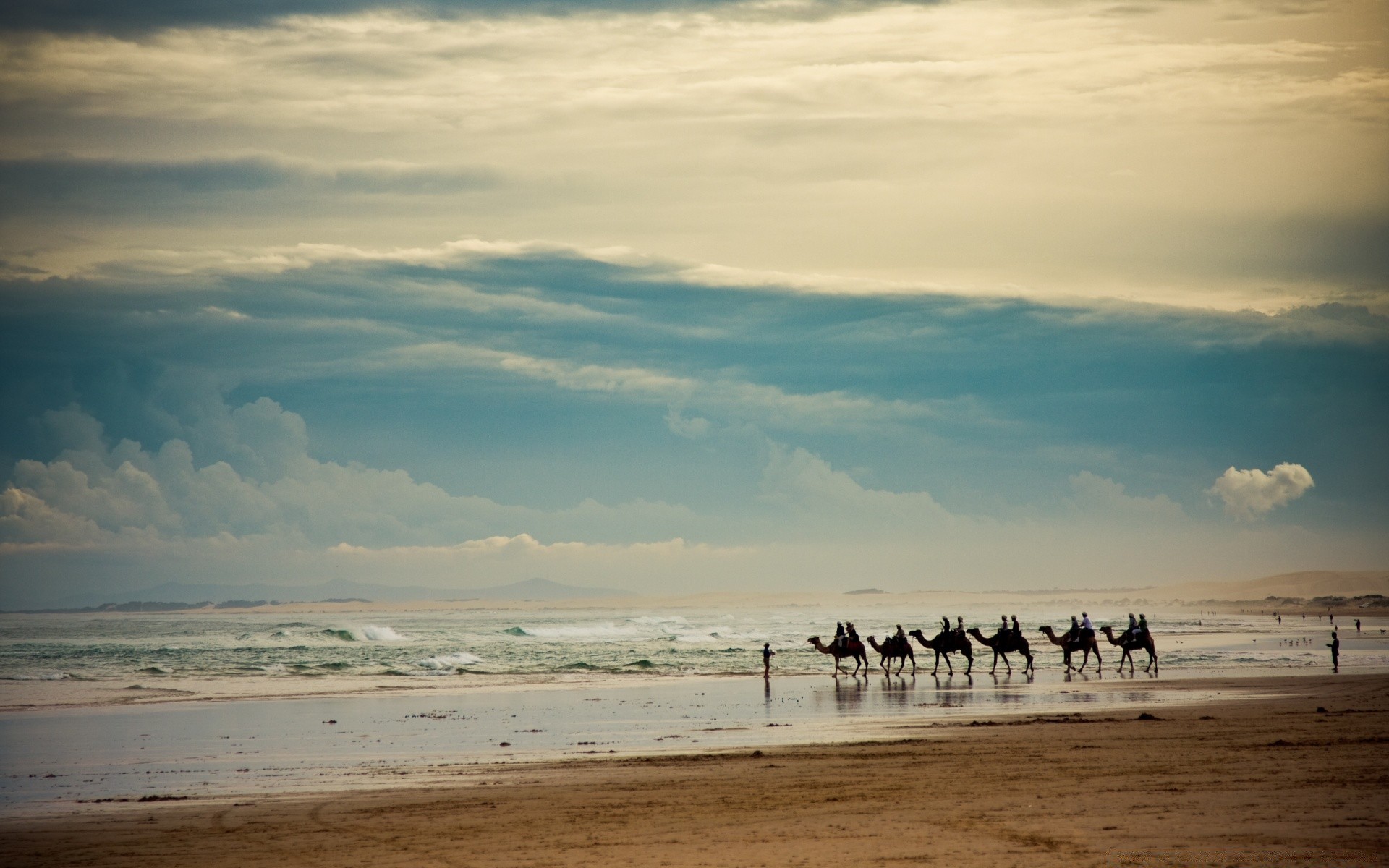 sea and ocean water beach sea sand ocean sky travel outdoors sunset seashore landscape dawn sun nature dusk