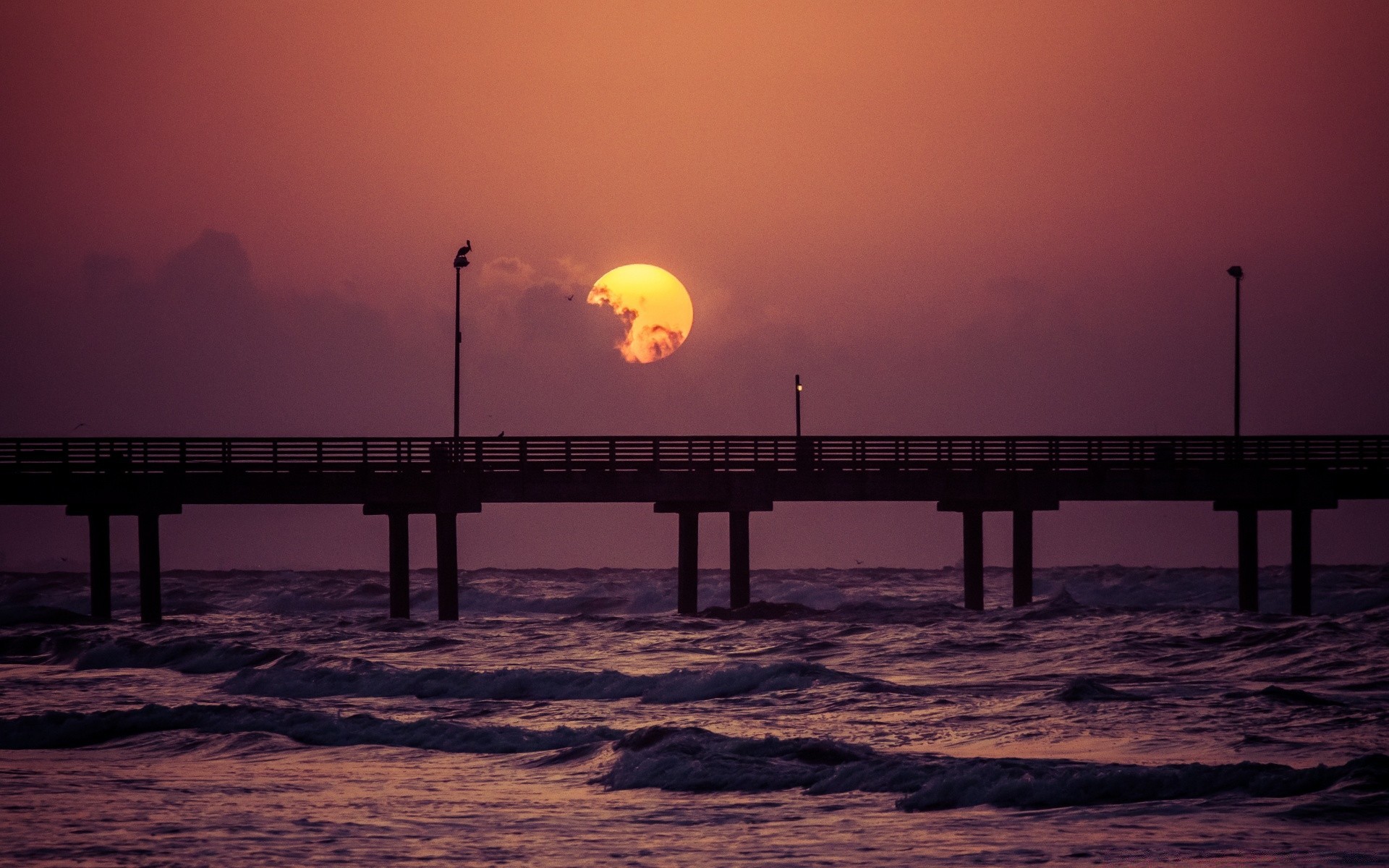 morze i ocean zachód słońca wody świt morze most ocean plaża molo wieczorem zmierzch niebo słońce morze krajobraz sylwetka molo podróże