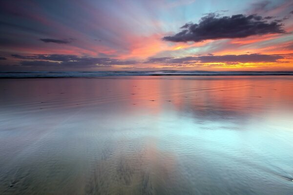 A charming sunset over a winter lake