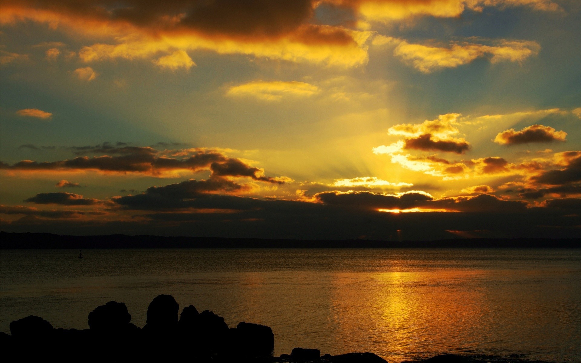 mer et océan coucher de soleil aube eau soleil crépuscule plage soir mer rétro-éclairé ciel océan paysage beau temps voyage été paysage nature