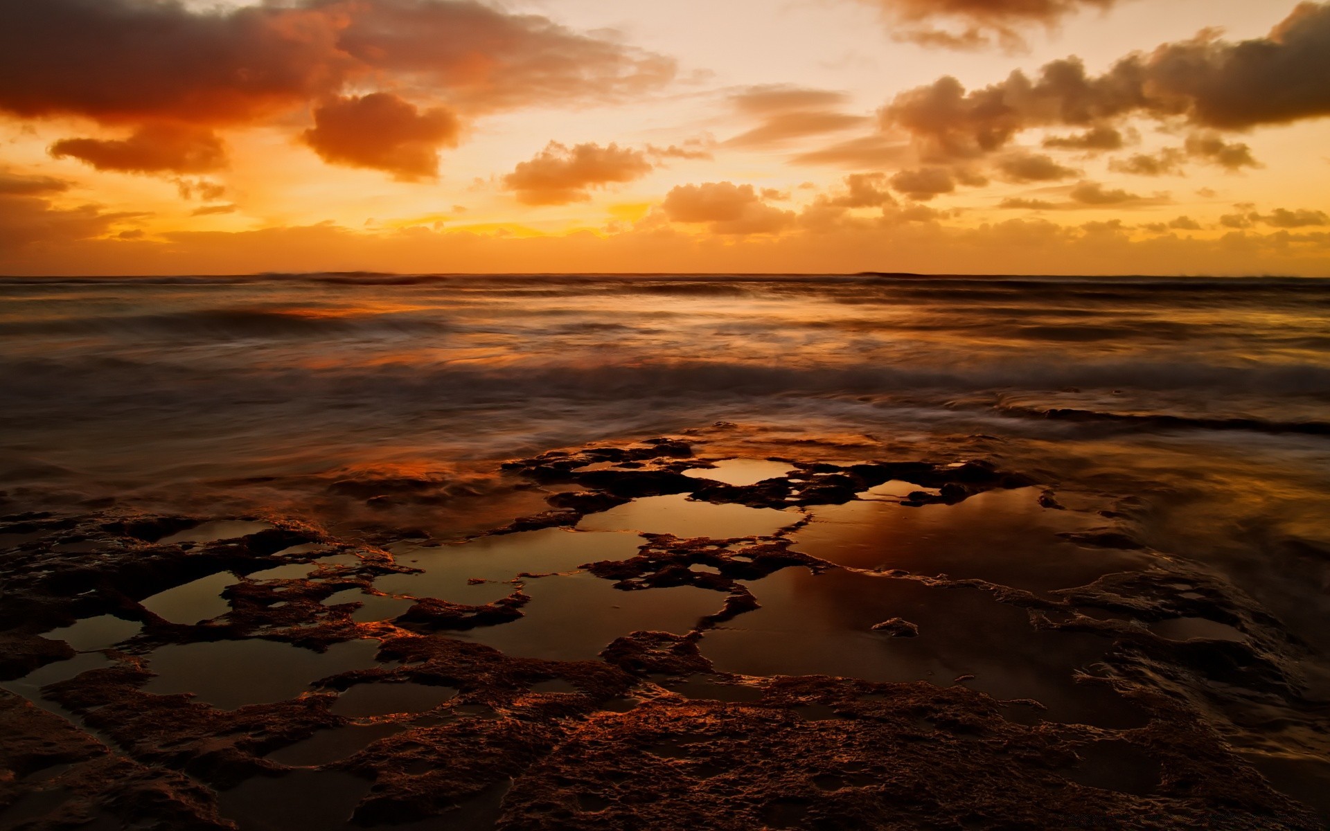 mare e oceano tramonto alba spiaggia acqua sera crepuscolo mare sole paesaggio oceano paesaggio mare cielo