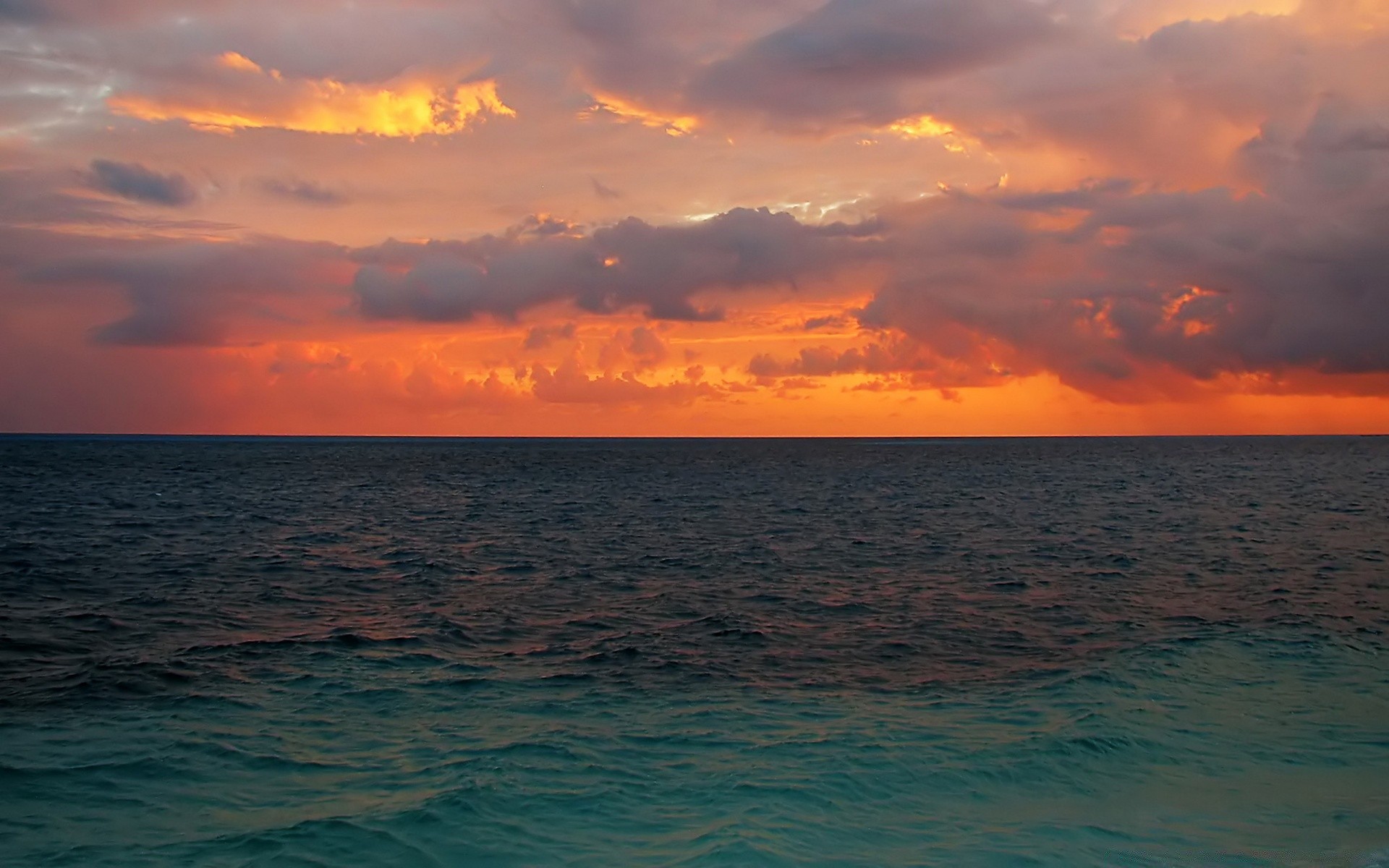 mer et océan coucher de soleil eau aube soleil crépuscule soir beau temps mer océan ciel nature été plage à l extérieur paysage paysage lumière