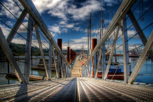 Profundidad del puente largo perspectiva