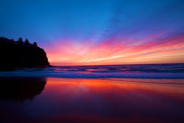 Cielo rosa nel crepuscolo dell alba