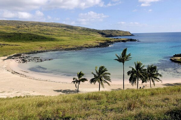 Sea with a beach in a mountain range