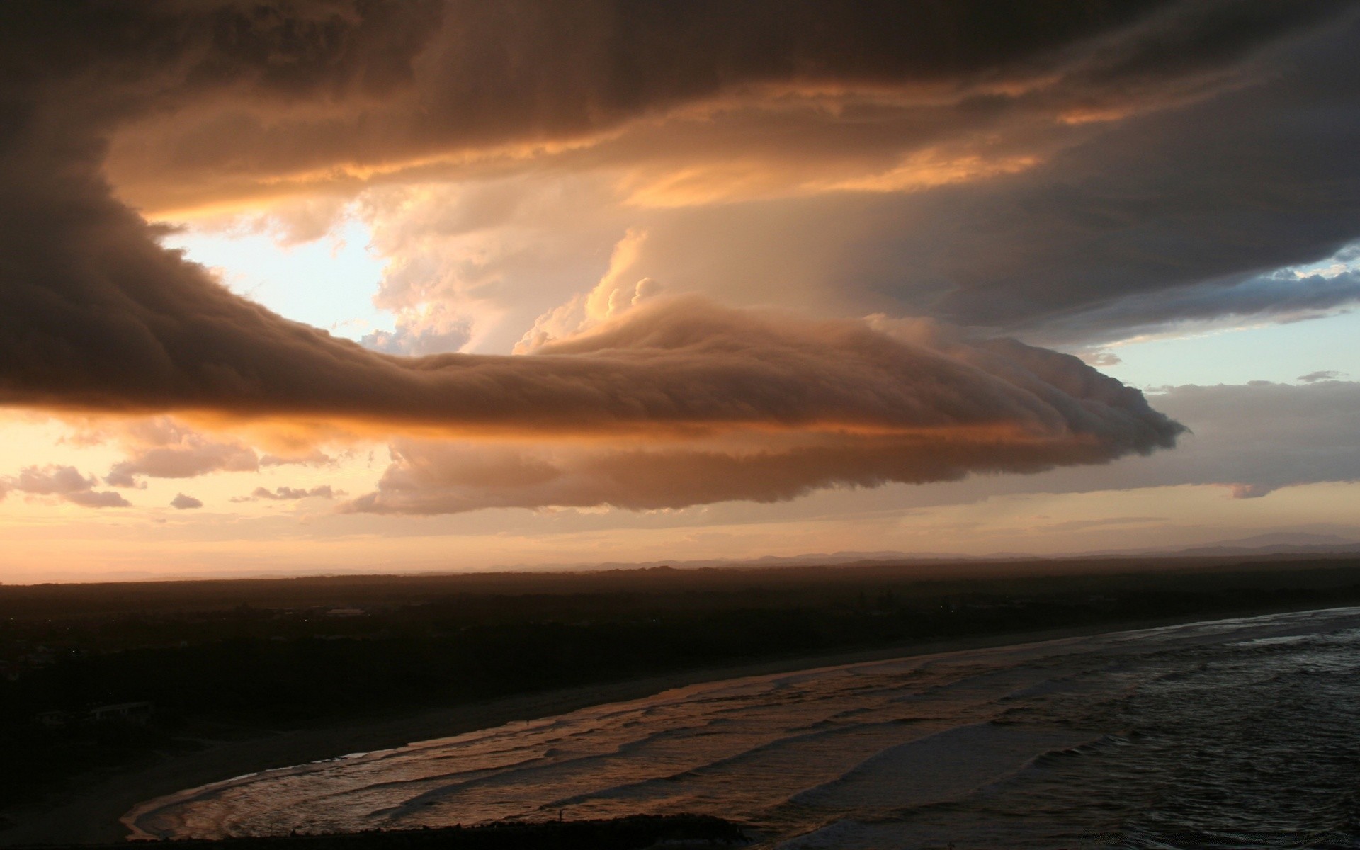 mer et océan coucher de soleil eau aube soir crépuscule tempête paysage ciel plage mer océan voyage nature soleil