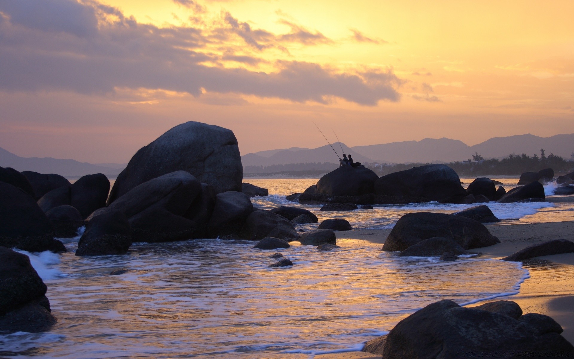 mer et océan coucher de soleil eau soir aube plage océan crépuscule mer mer paysage rock réflexion voyage paysage à l extérieur ciel soleil