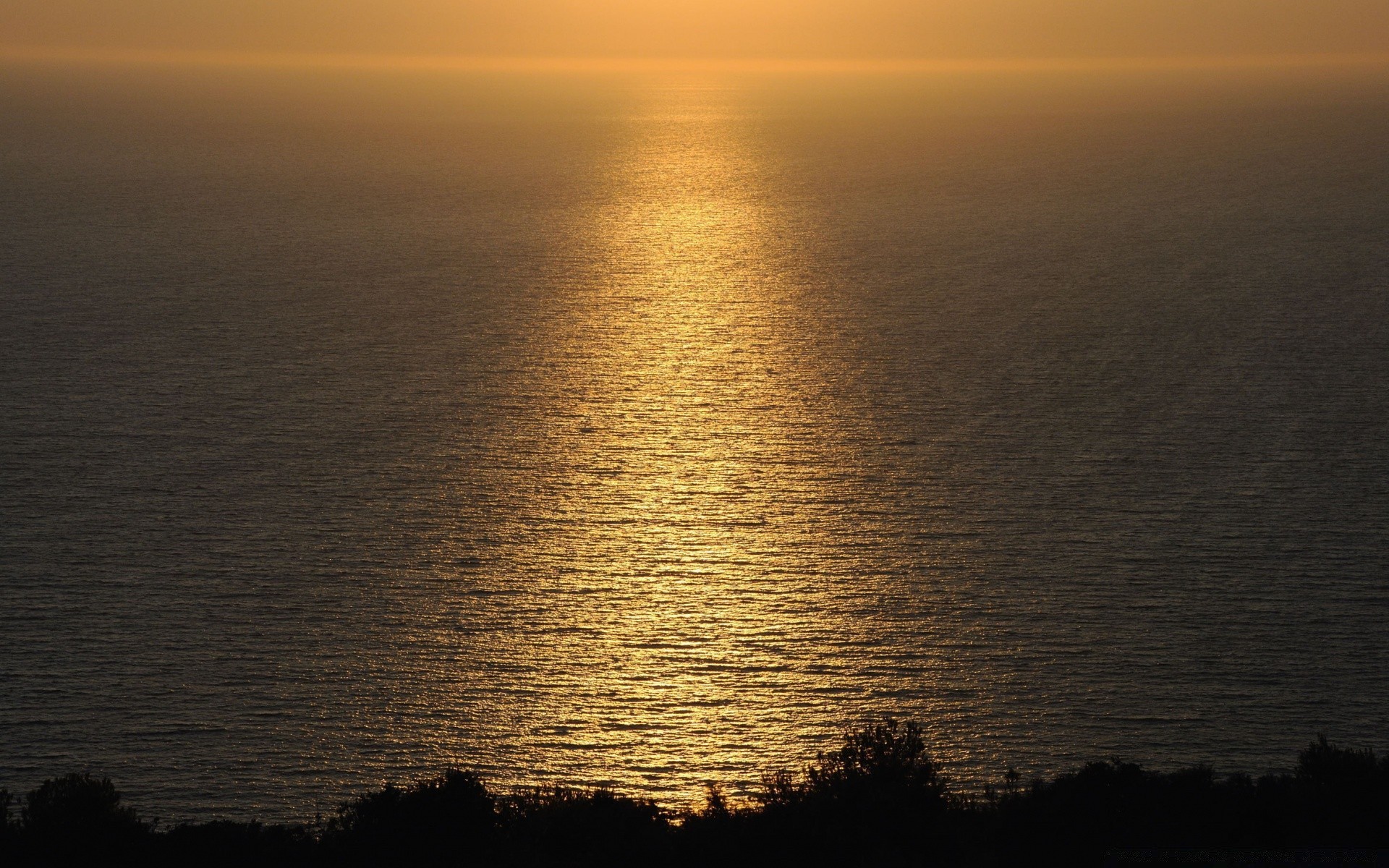 mer et océan coucher de soleil eau aube mer soleil paysage lac plage réflexion océan soir ciel paysage crépuscule nature lumière mer