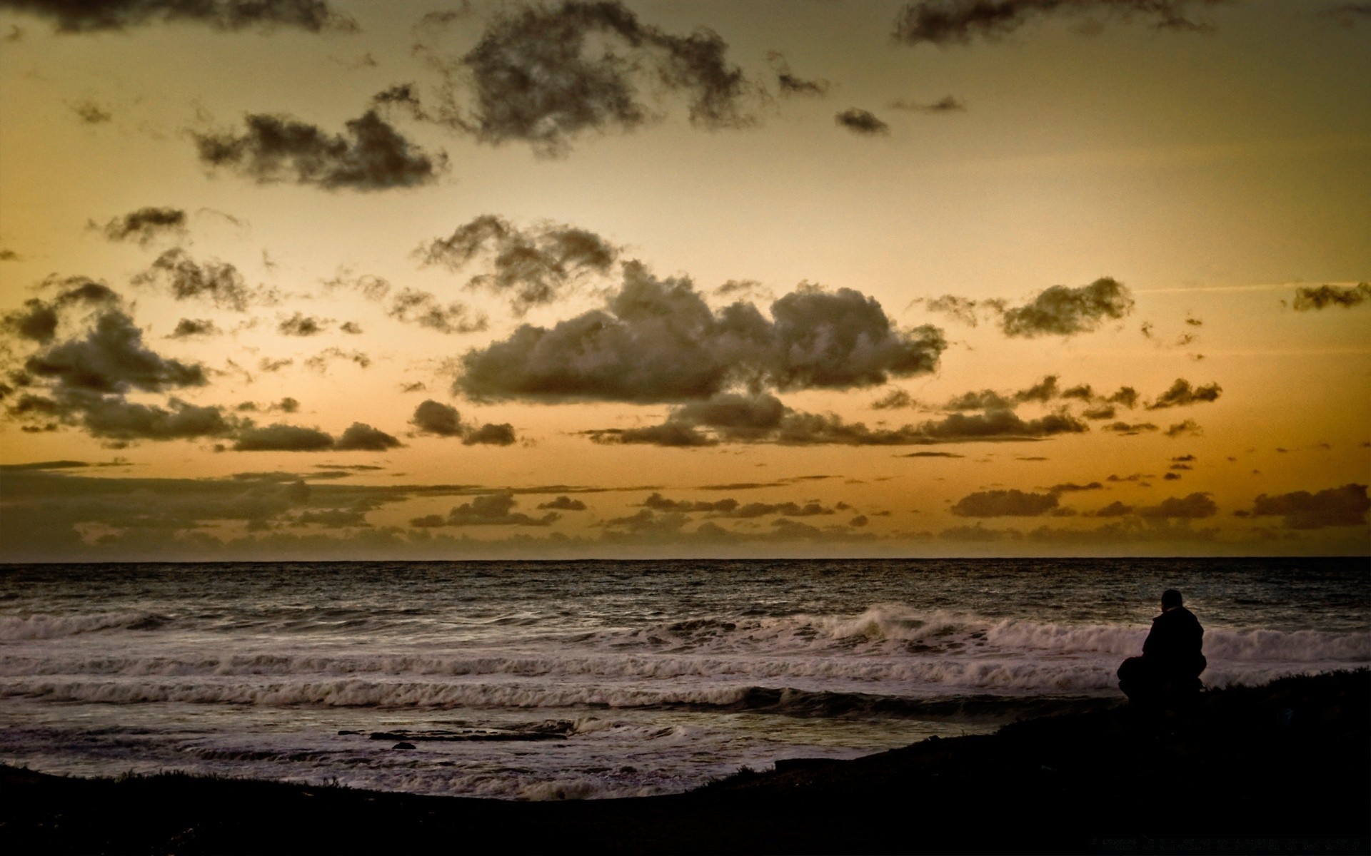 mer et océan plage coucher de soleil océan eau mer paysage aube paysage mer soleil silhouette soir crépuscule ciel tempête rétro-éclairé île nuage météo sable