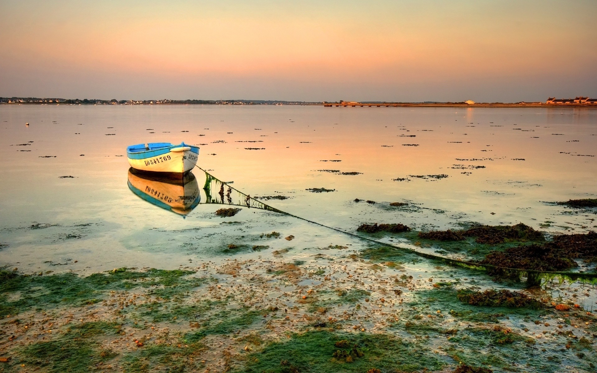 mer et océan eau plage coucher de soleil océan mer soleil sable mer bateau voyage été tropical crépuscule vacances aube ciel détente beau temps paysage sang-froid