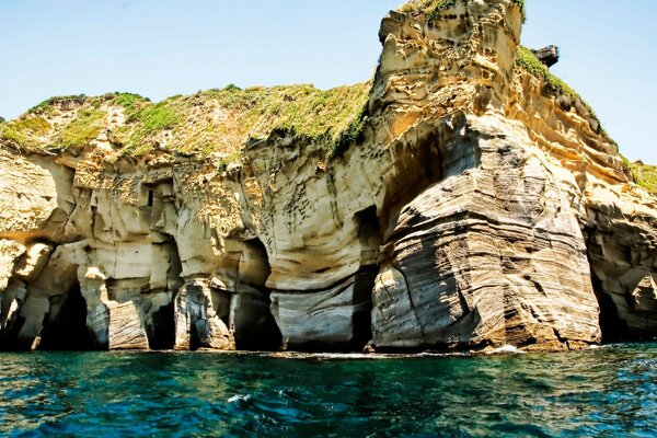 Rocce verde mare natura