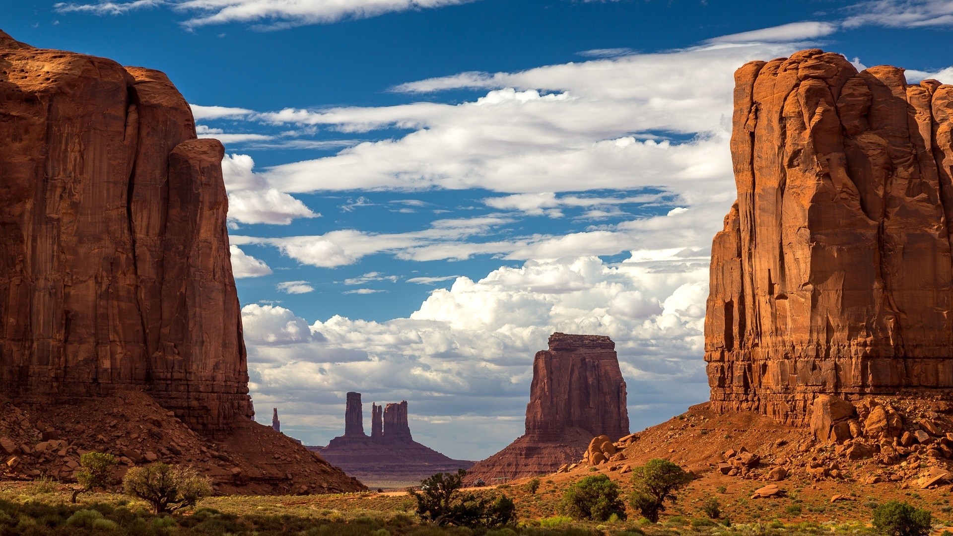 desierto piedra arenisca roca viajes geología al aire libre monolito pinnacle cañón paisaje valle erosión arid remoto escénico tribal rocas cielo formación geológica