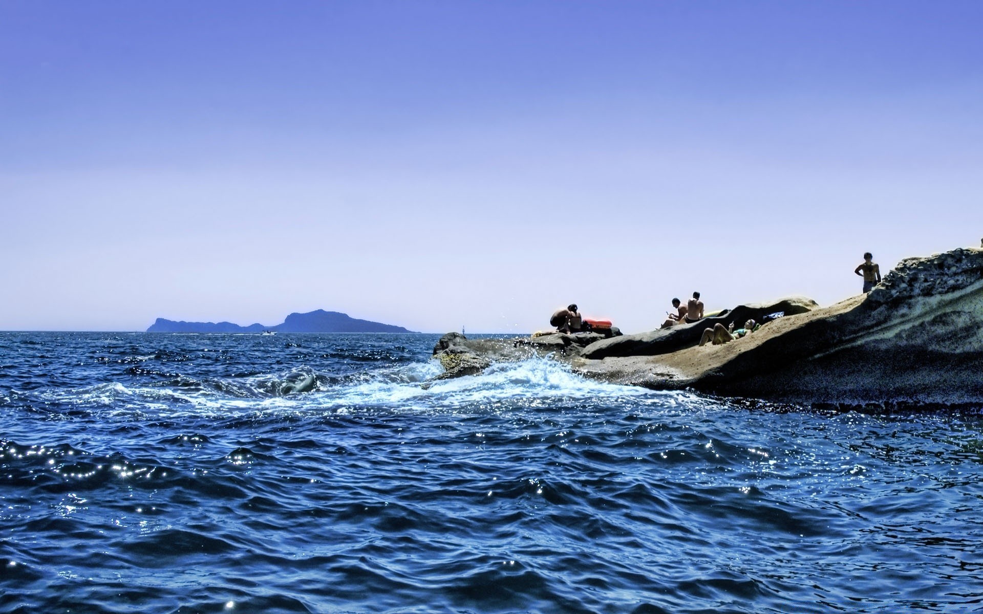 海洋和海洋 水域 海 海洋 海滩 海洋 旅游 景观 冲浪 波浪 天空 夏天 自然 户外 景观