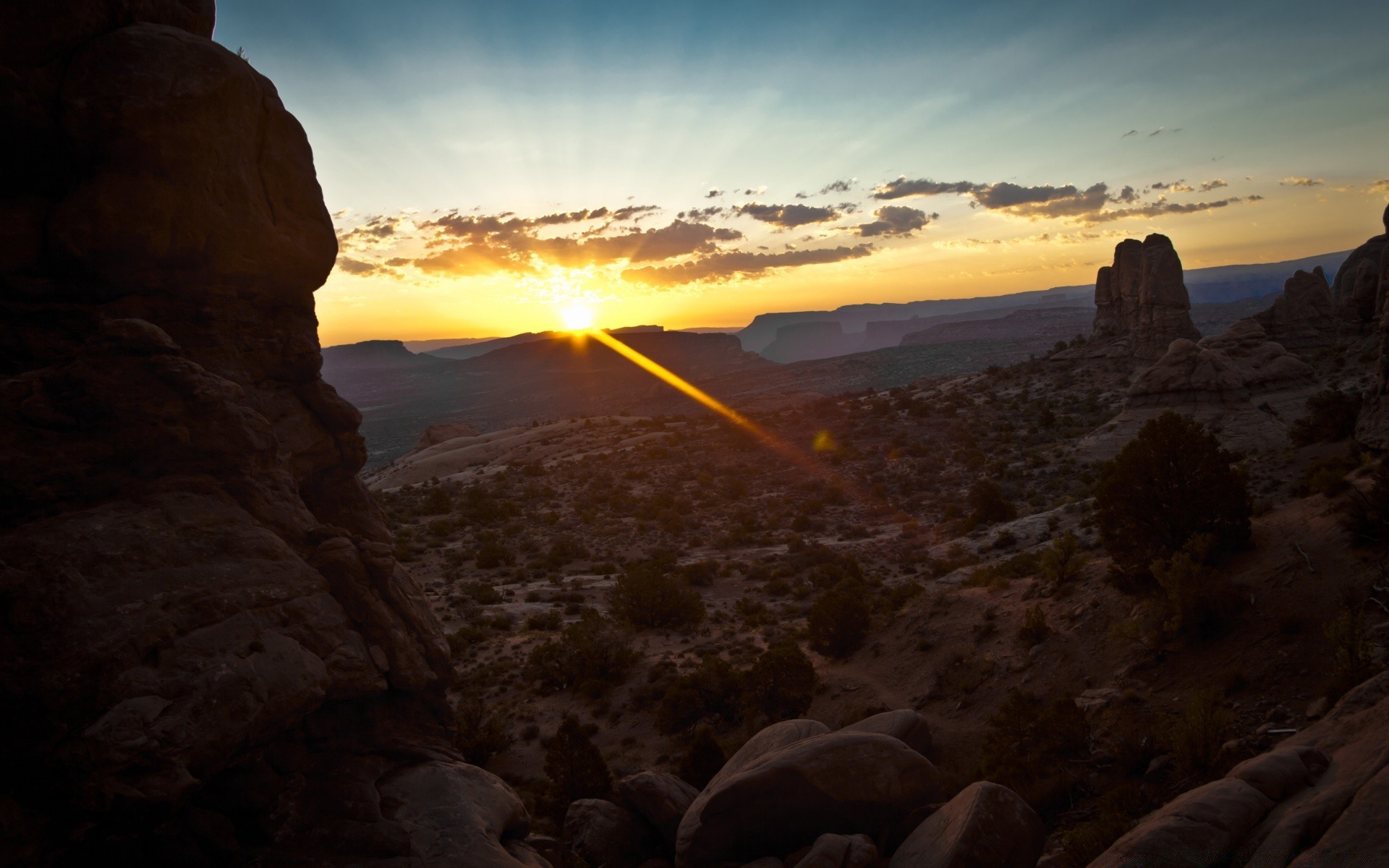 desert sunset landscape mountain rock dawn travel sky evening dusk outdoors scenic light nature valley daylight backlit