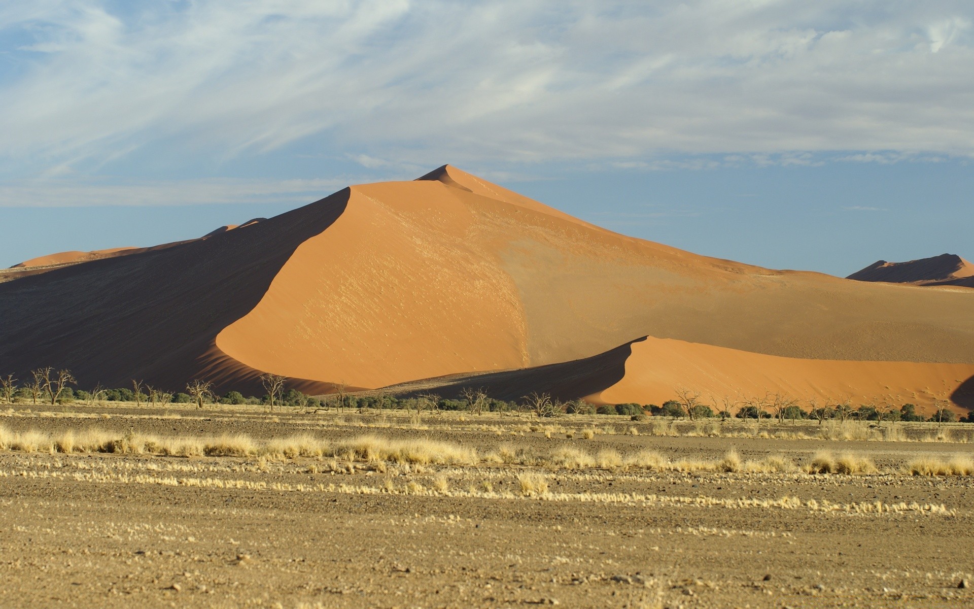 deserto sabbia aride secco sterile paesaggio caldo viaggi dune cielo natura collina