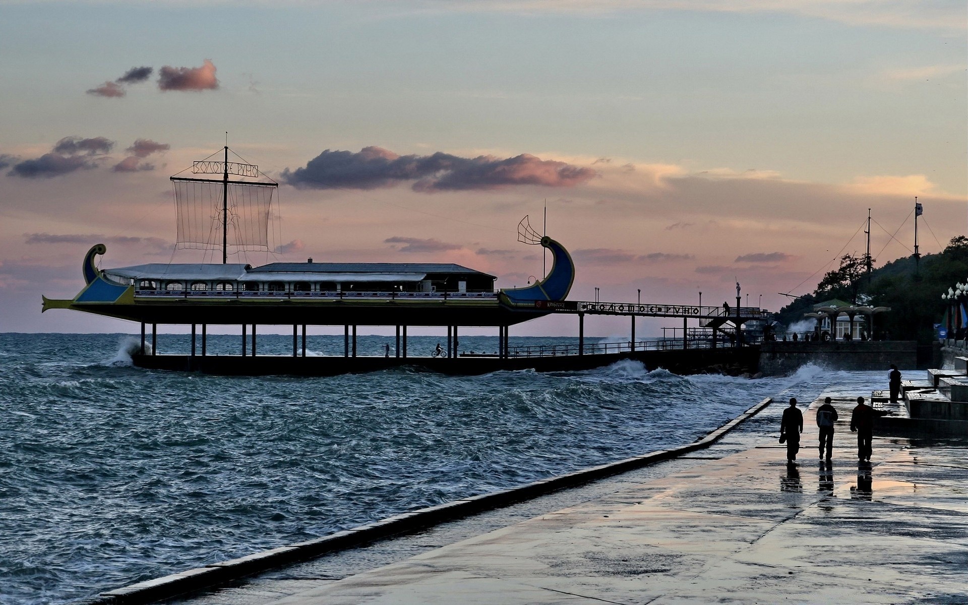 mar y océano agua muelle mar río puesta del sol barco barco sistema de transporte océano viajes cielo muelle puente puerto amanecer reflexión navegación crepúsculo turismo puerto