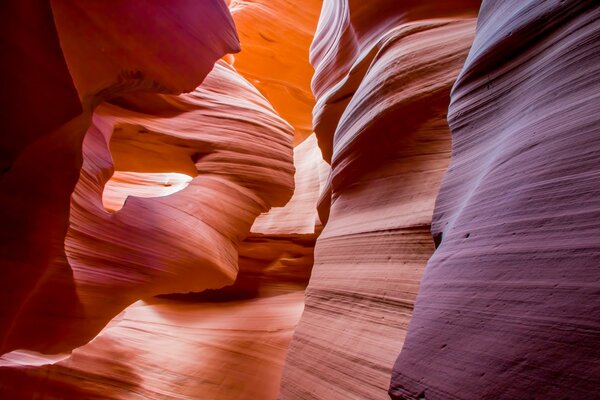 Beautiful sandstone on the desktop