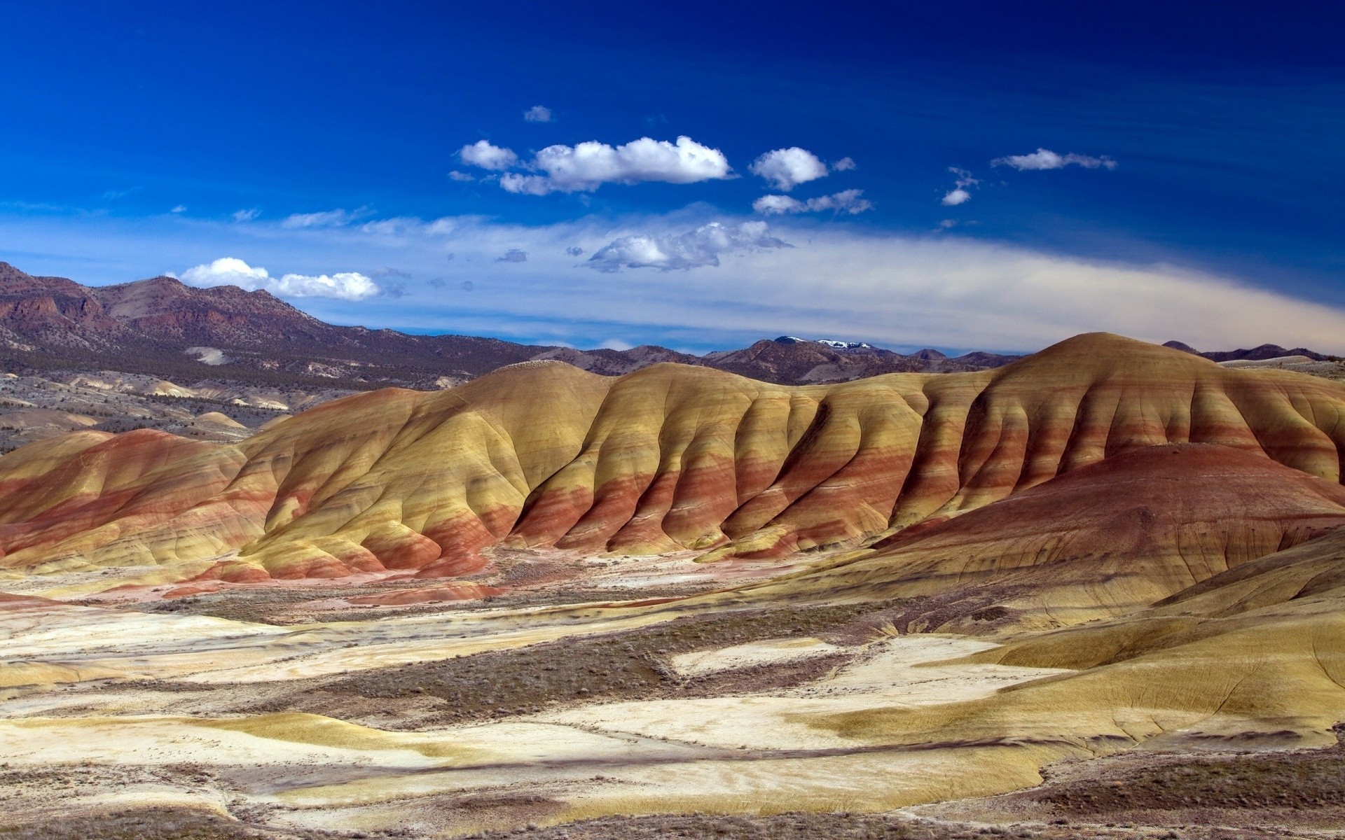 desert landscape sky scenic nature travel mountain rock dry geology outdoors valley scenery sight canyon sandstone park national cloud