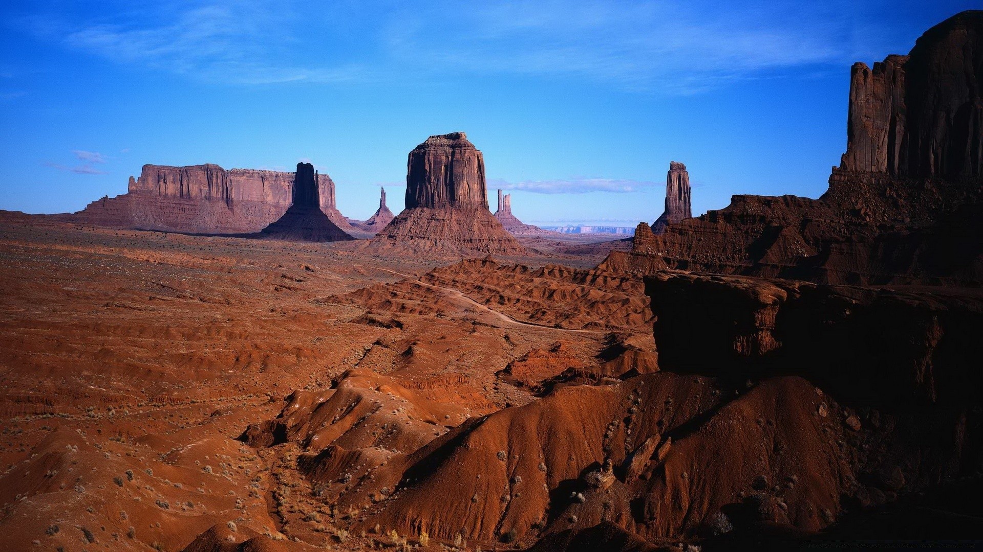 désert voyage grès géologie à l extérieur rock paysage canyon pittoresque aride vallée pinnacle lumière du jour à distance montagnes sec ciel