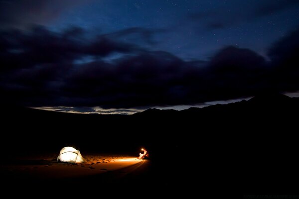 An evening in the desert on vacation