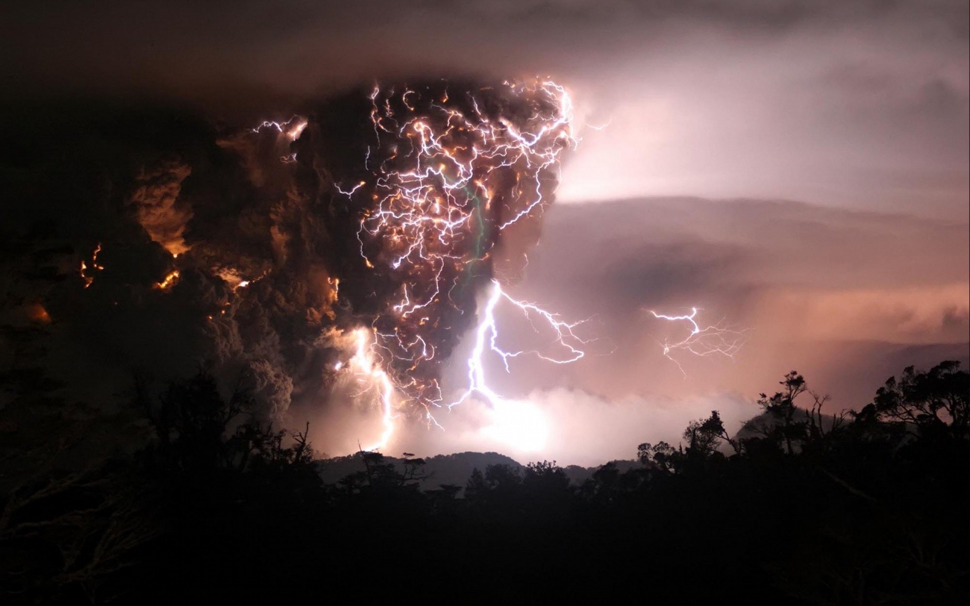 lightning sunset landscape light dawn sky sun storm evening smoke fog dusk