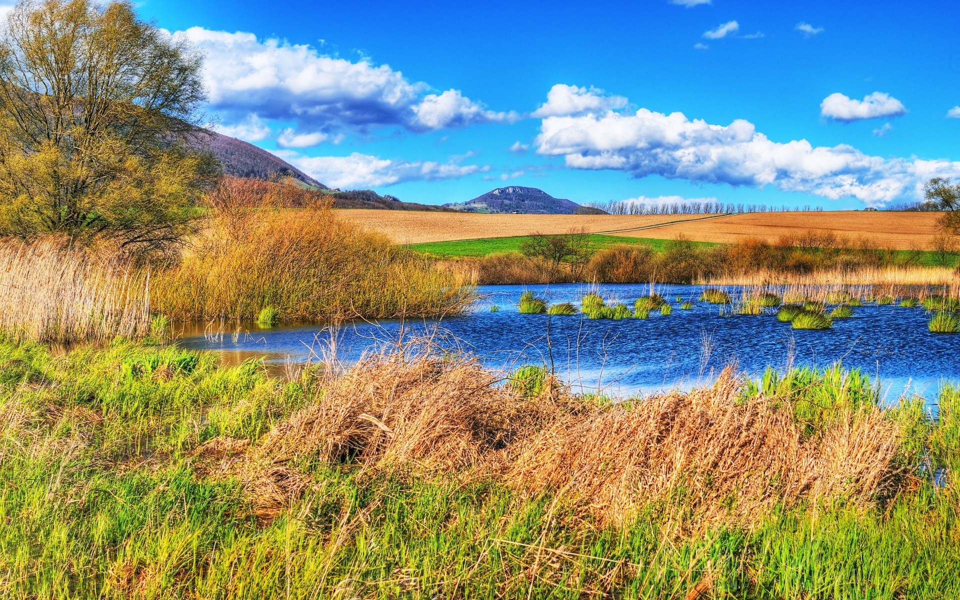 lake nature landscape water sky reflection grass scenic outdoors river travel scenery summer fall tree sight beautiful wood rural