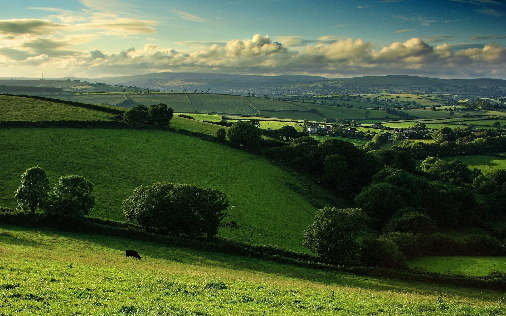 paysage paysage herbe nature campagne colline arbre à l extérieur foin l agriculture golf scénique ciel pastorale été champ pâturage rural voyage ferme