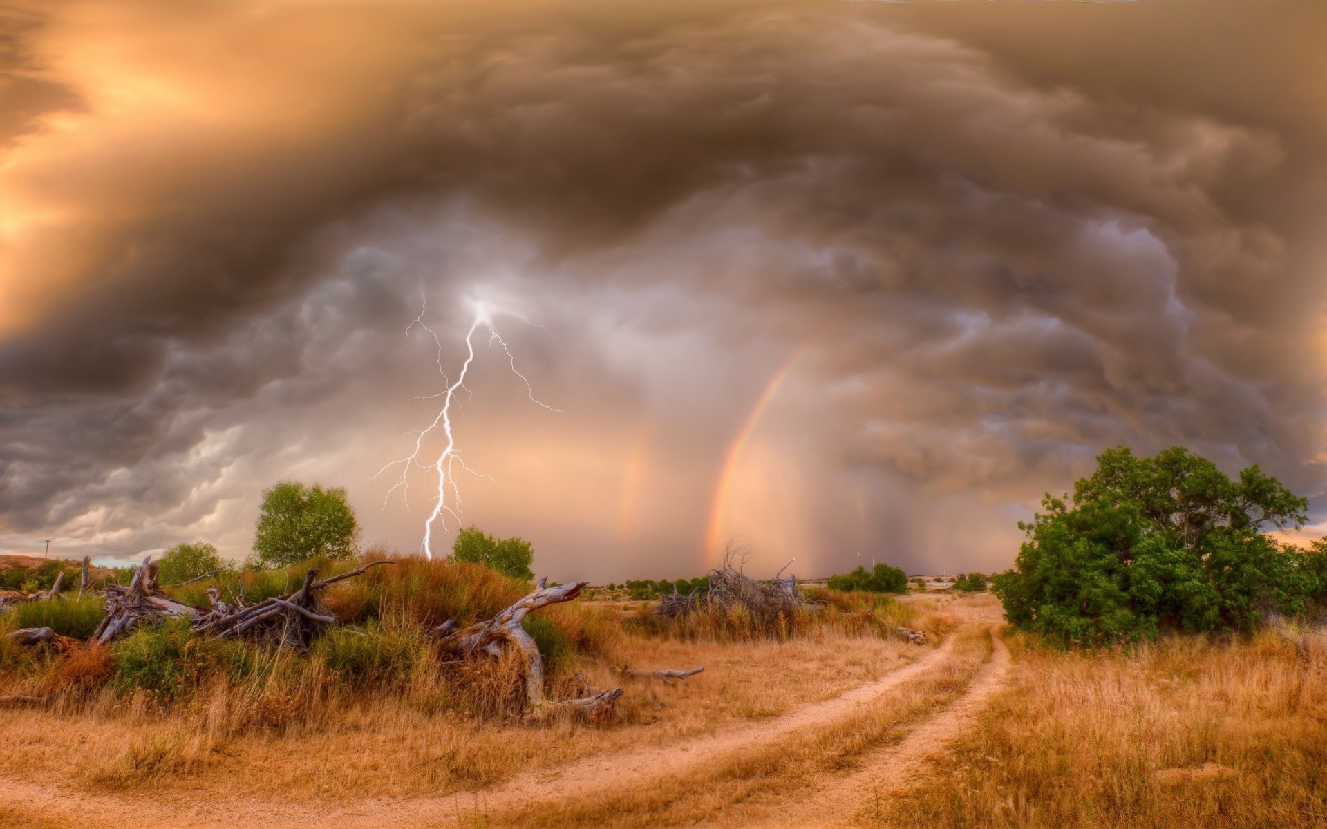 paisagens pôr do sol tempestade céu natureza amanhecer paisagem dramático ao ar livre sol chuva noite tempestade grama rural tempo nuvem campo campo crepúsculo