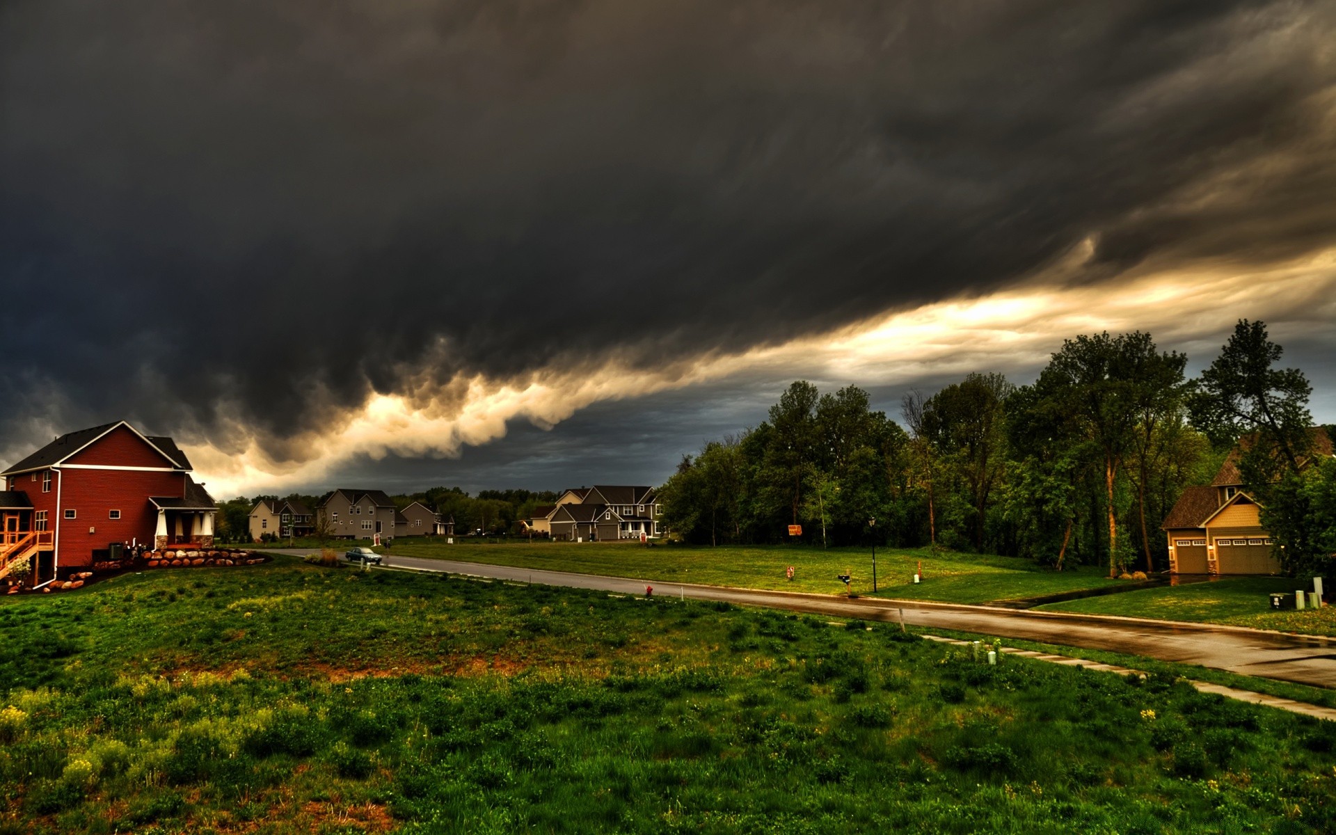 paysage coucher de soleil grange nature ciel paysage tempête herbe ferme rural agriculture à l extérieur arbre aube maison pluie soleil campagne été voyage