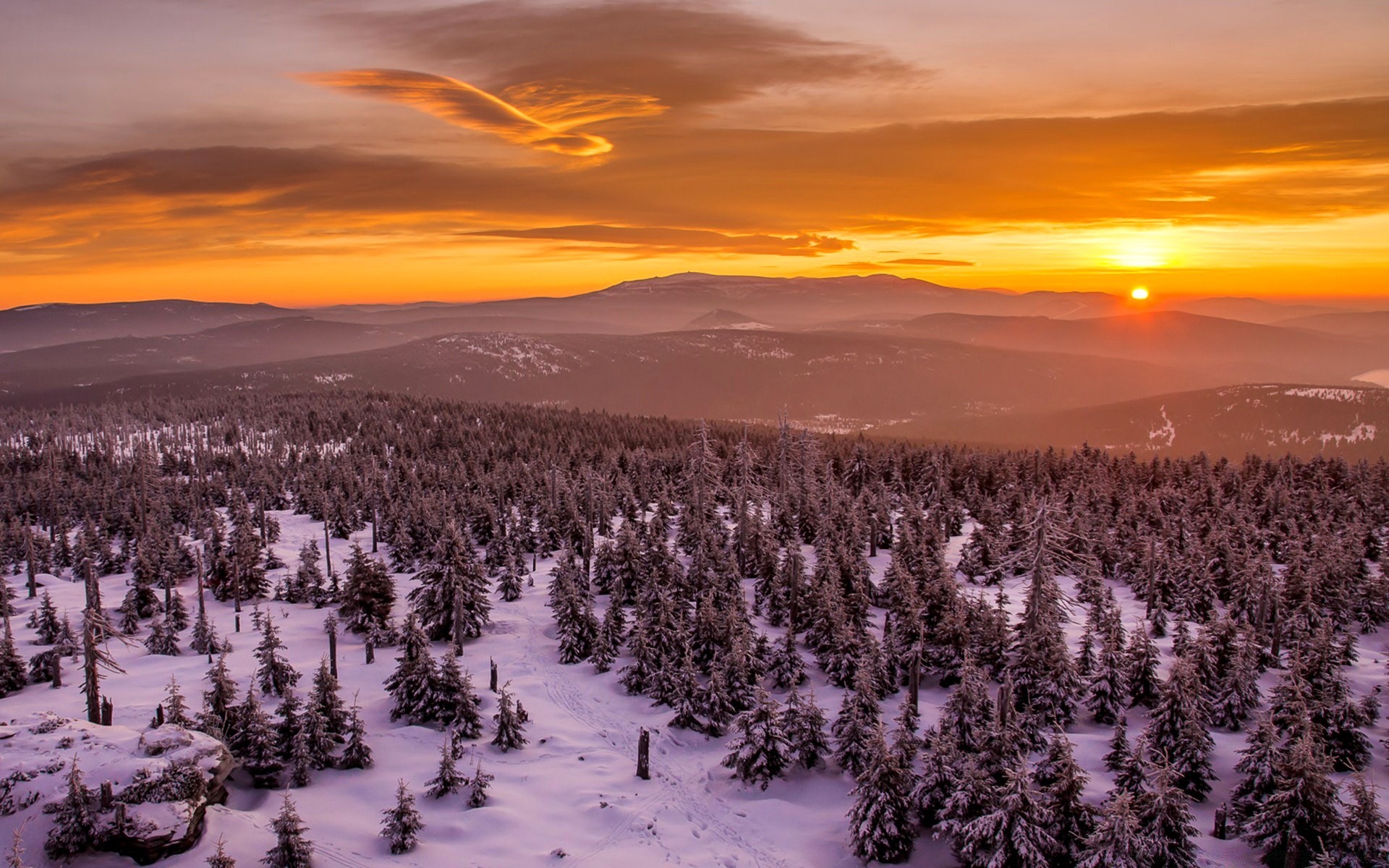 landscapes snow landscape dawn winter nature outdoors sunset scenic evening tree sky cold fair weather season mountain