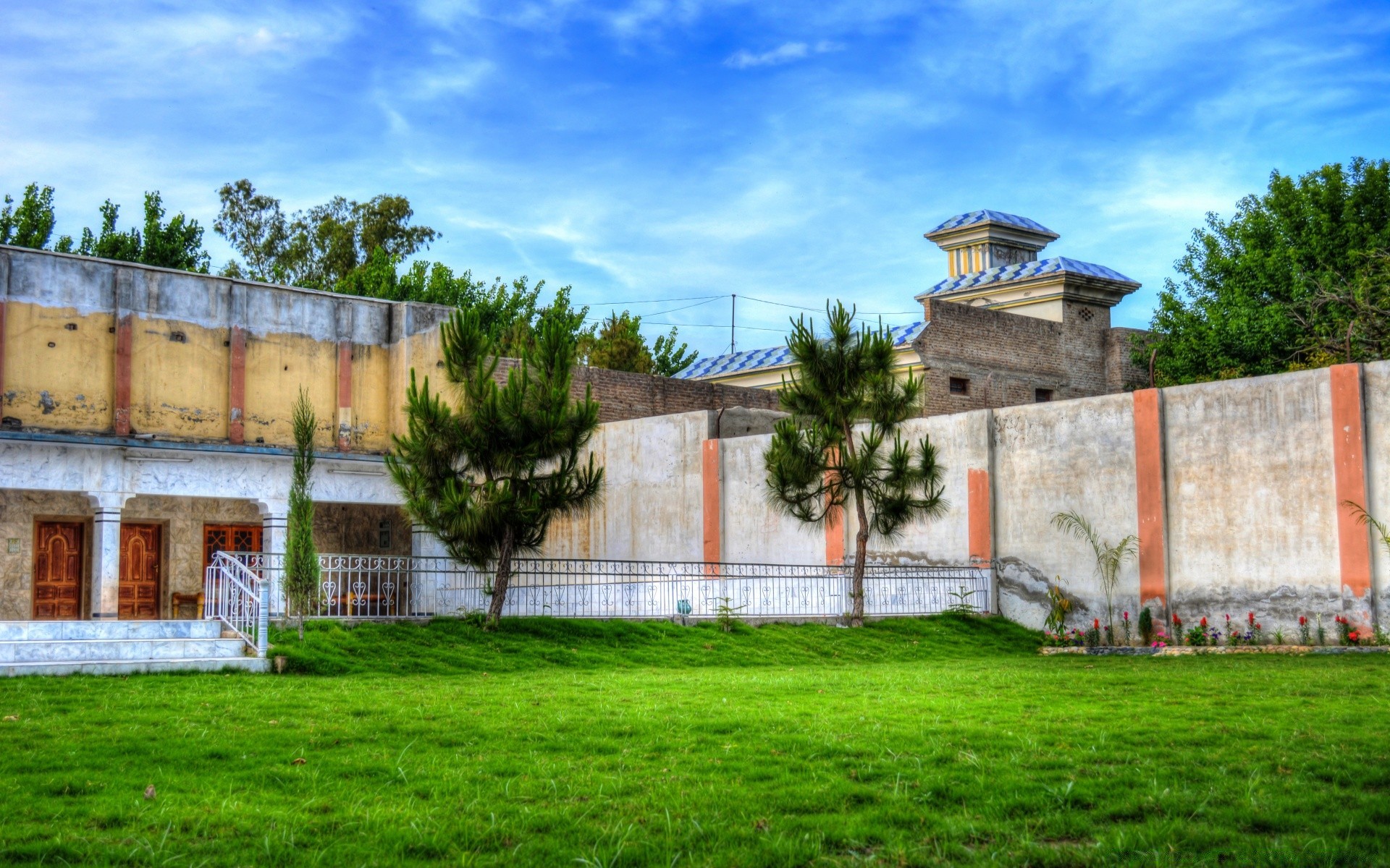 景观 建筑 房子 树 天空 草 老 房子 旅游 户外 草坪 外部 夏天