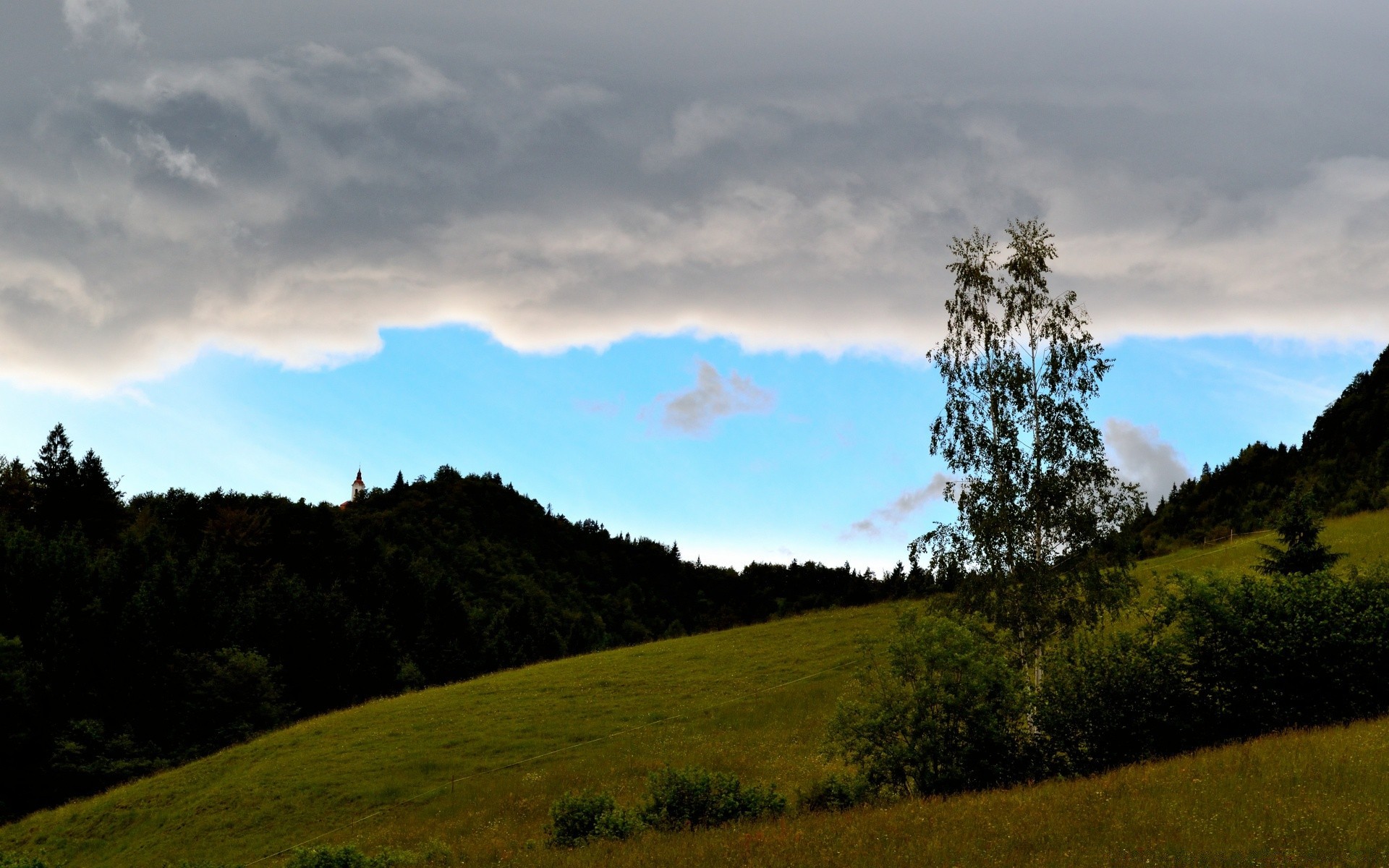 landschaft landschaft baum himmel natur im freien reisen berge gras hügel tageslicht sonnenuntergang dämmerung landschaftlich sommer