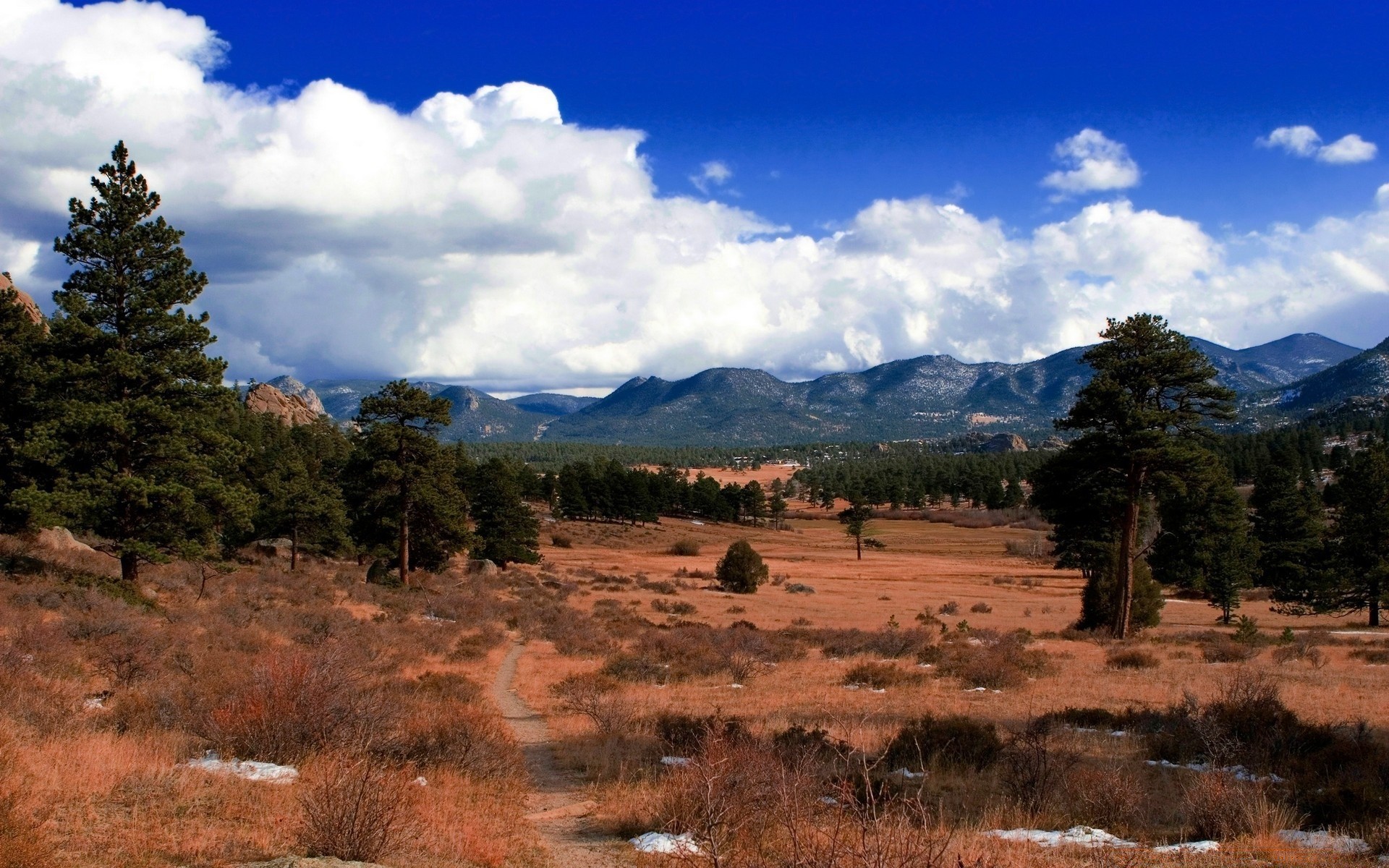 paisaje paisaje viajes árbol naturaleza cielo al aire libre montaña madera escénico otoño colina amanecer