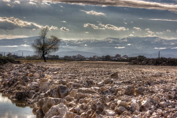 Krajobraz Natura na tle nieba