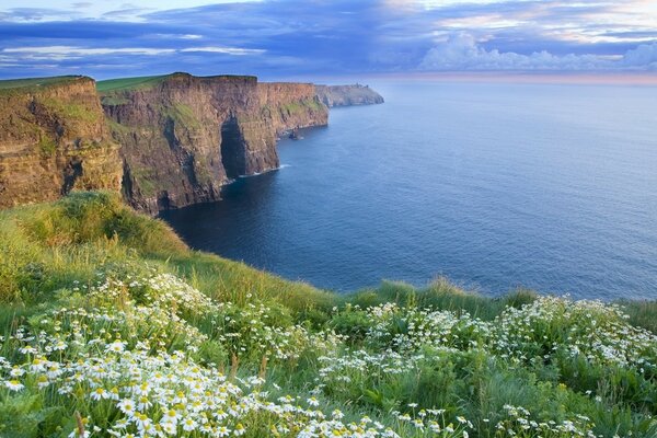 Steep mountains near the sea