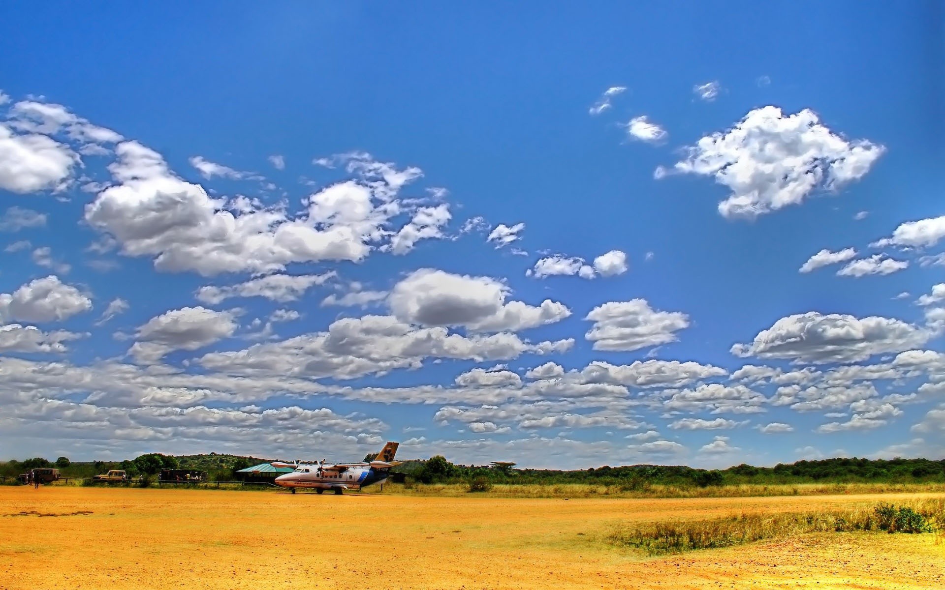 paisaje cielo al aire libre naturaleza paisaje agricultura rural verano campo viajes granja árbol luz del día hierba pasto buen tiempo tierra cultivada campo tierras de cultivo