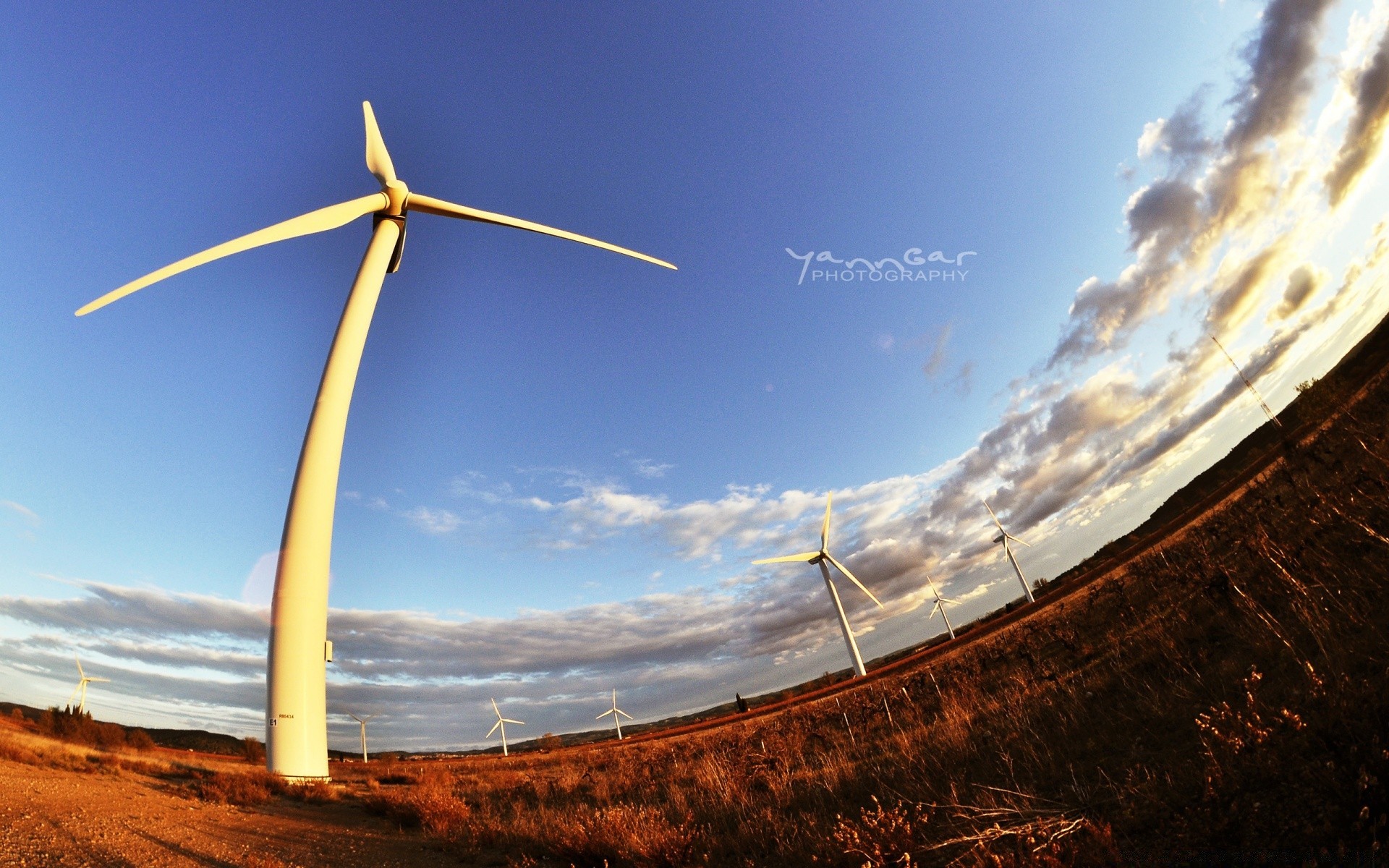 paisaje viento cielo naturaleza al aire libre energía molino de viento electricidad puesta de sol viajes paisaje