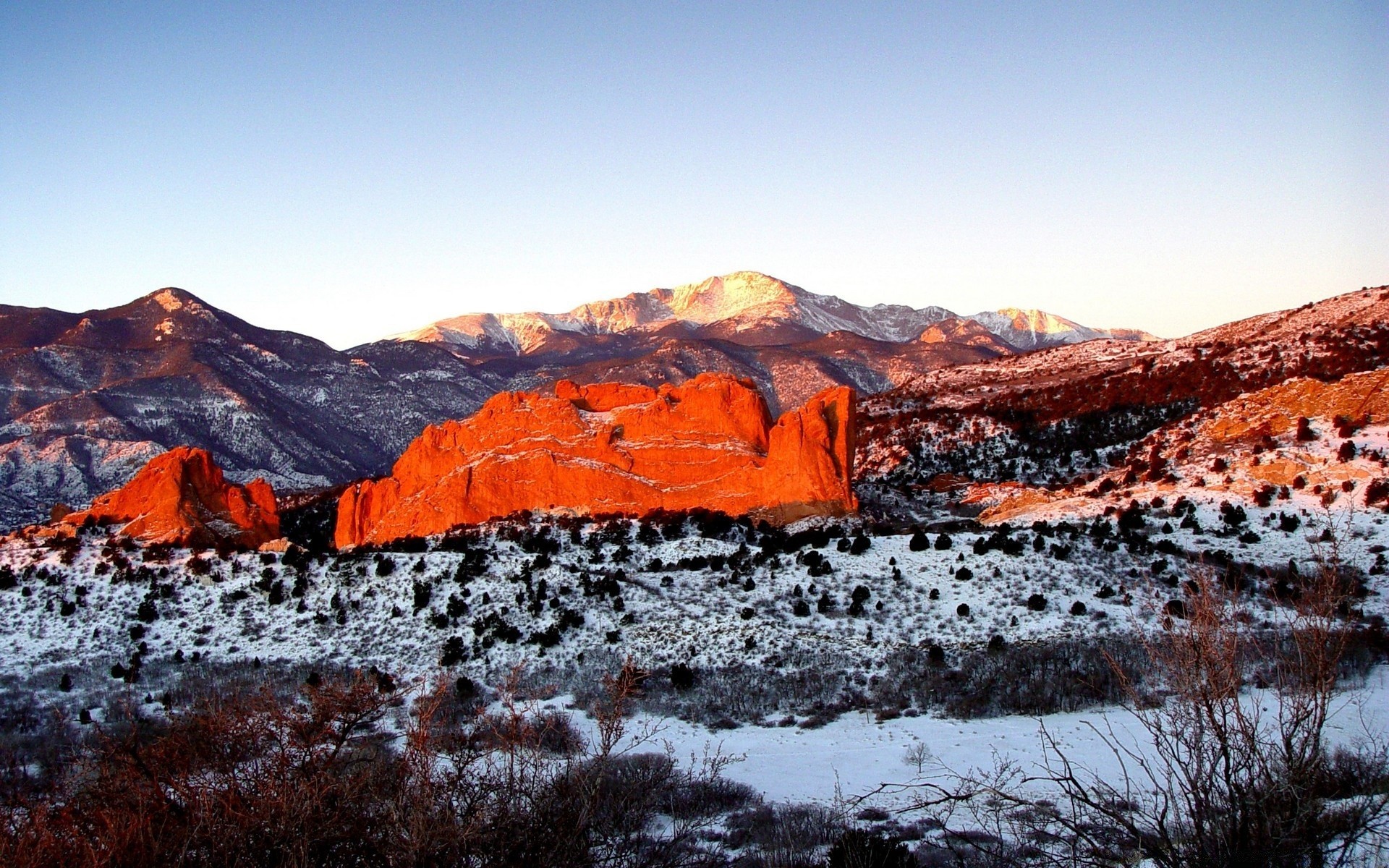 paisaje montaña paisaje nieve viajes al aire libre cielo roca naturaleza escénico invierno valle puesta de sol