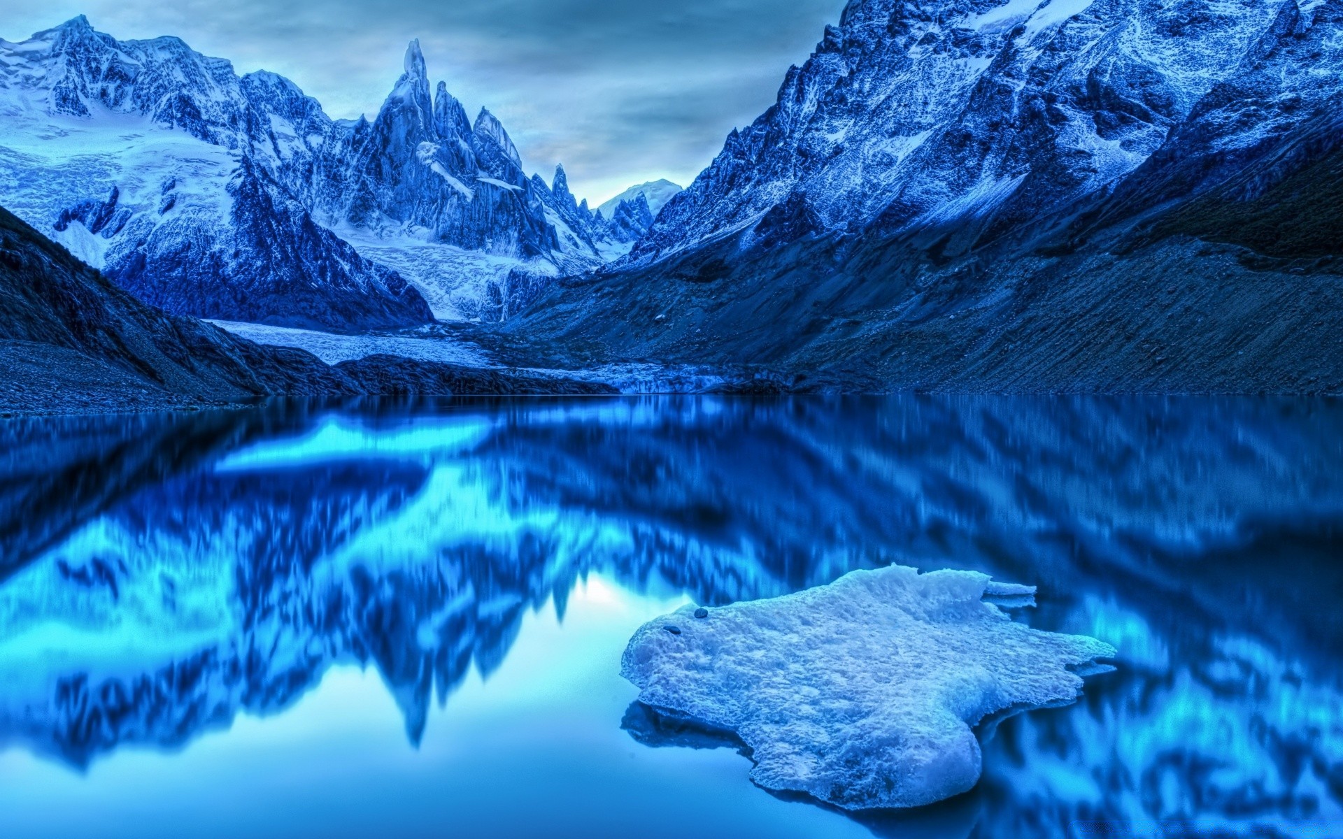 montagna neve acqua ghiaccio viaggi natura paesaggio montagna all aperto freddo riflessione inverno ghiacciaio lago