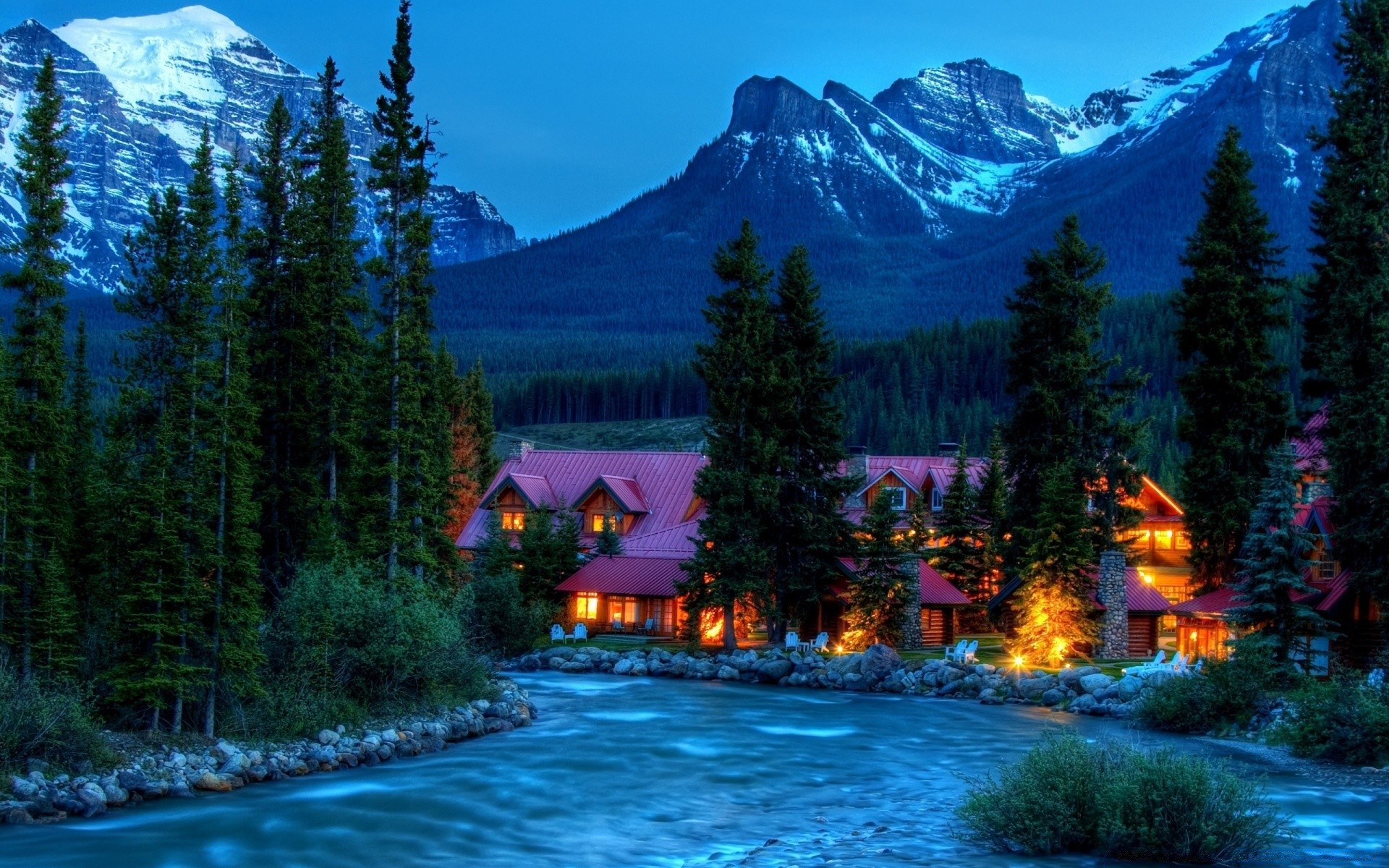 berge schnee berge landschaftlich holz see reflexion wasser nadelholz reisen landschaft baum evergreen natur im freien