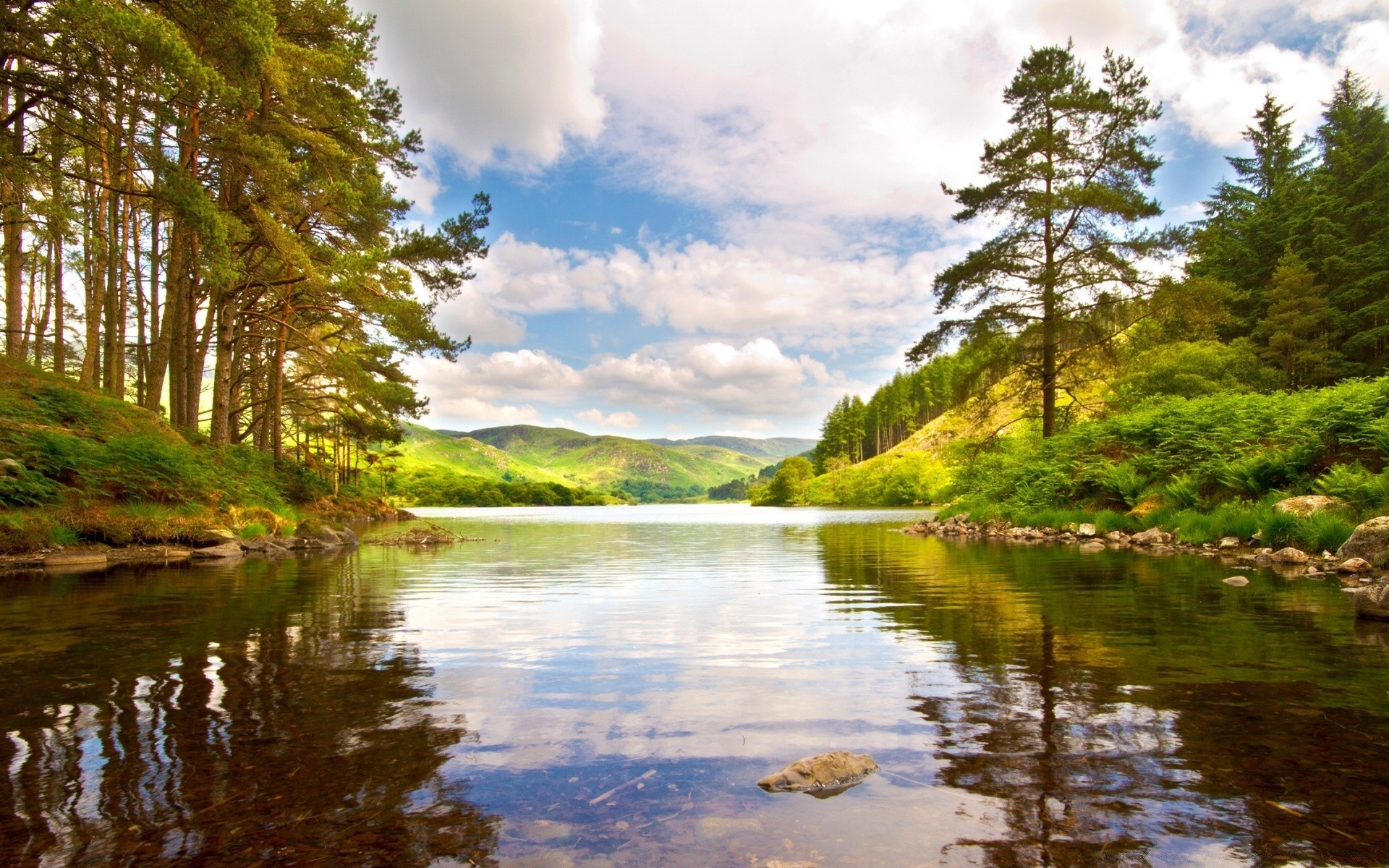 montañas naturaleza paisaje árbol agua lago reflexión madera otoño río al aire libre piscina escénico parque hoja temporada medio ambiente sangre fría hierba cielo