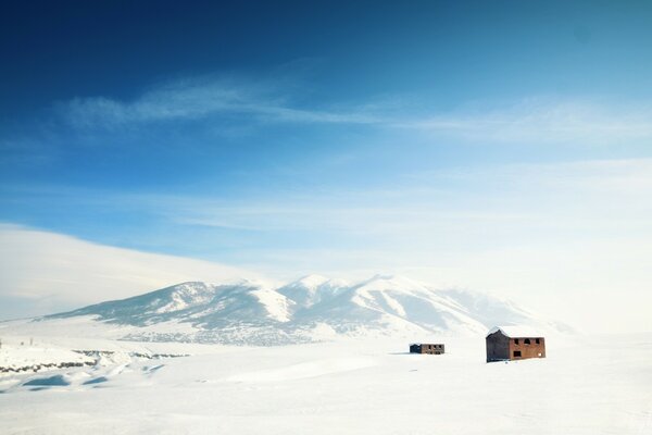 Hiver. Le chum solitaire. Silence