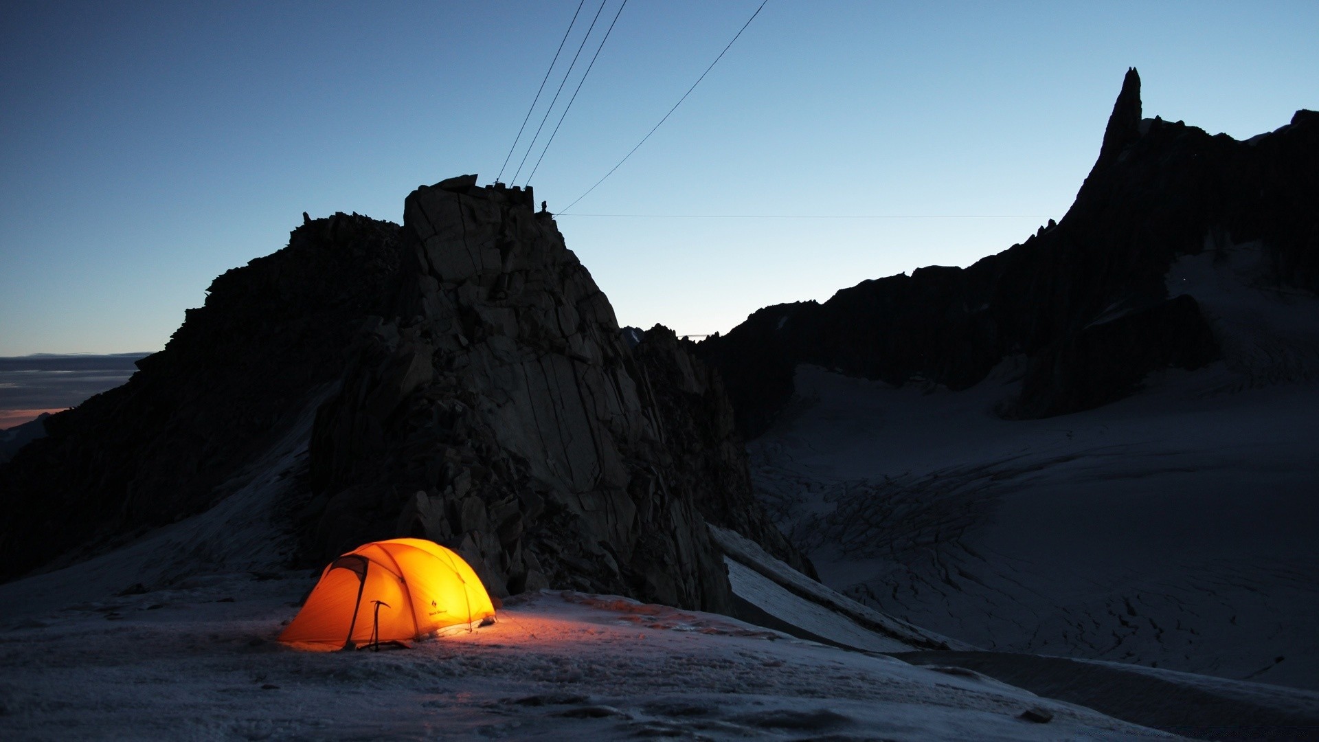 montañas puesta de sol paisaje viajes noche al aire libre montañas agua tienda de campaña aventura anochecer amanecer